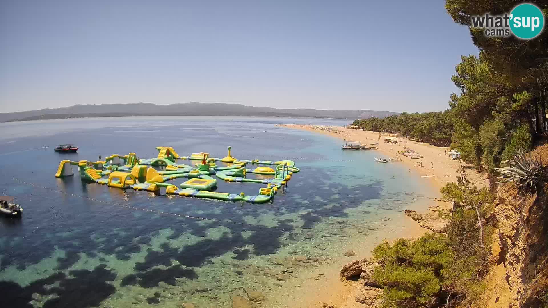 Spletna kamera Bol Zlatni Rat – Pogled v živo z otoka Brač