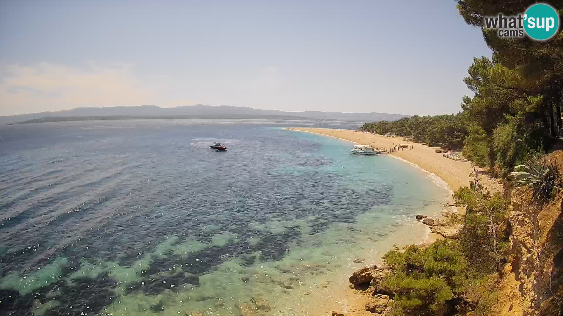 Web kamera Bol Zlatni Rat – Pogled uživo s otoka Brača