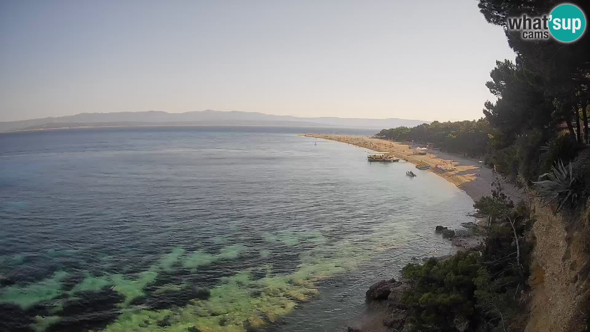 Spletna kamera Bol Zlatni Rat – Pogled v živo z otoka Brač