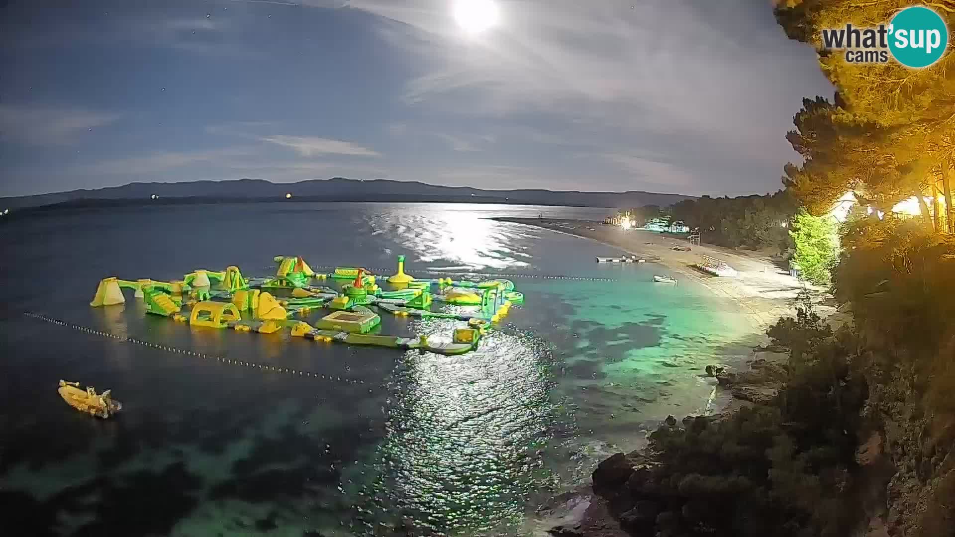 Webcam Zlatni Rat Bol – Liveblick vom berühmten Strand auf Brač
