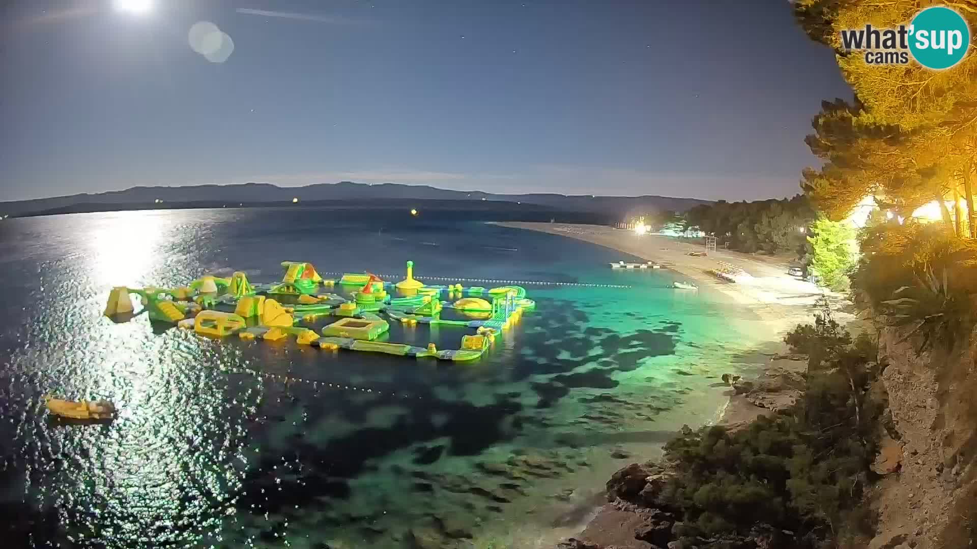 Webcam Zlatni Rat Bol – Liveblick vom berühmten Strand auf Brač