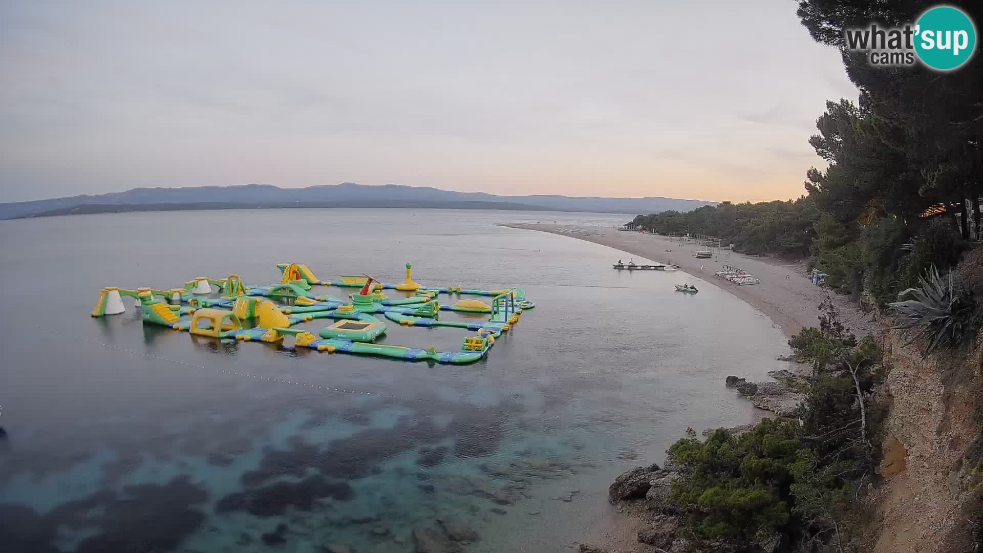 Webcam Zlatni Rat Bol – Liveblick vom berühmten Strand auf Brač