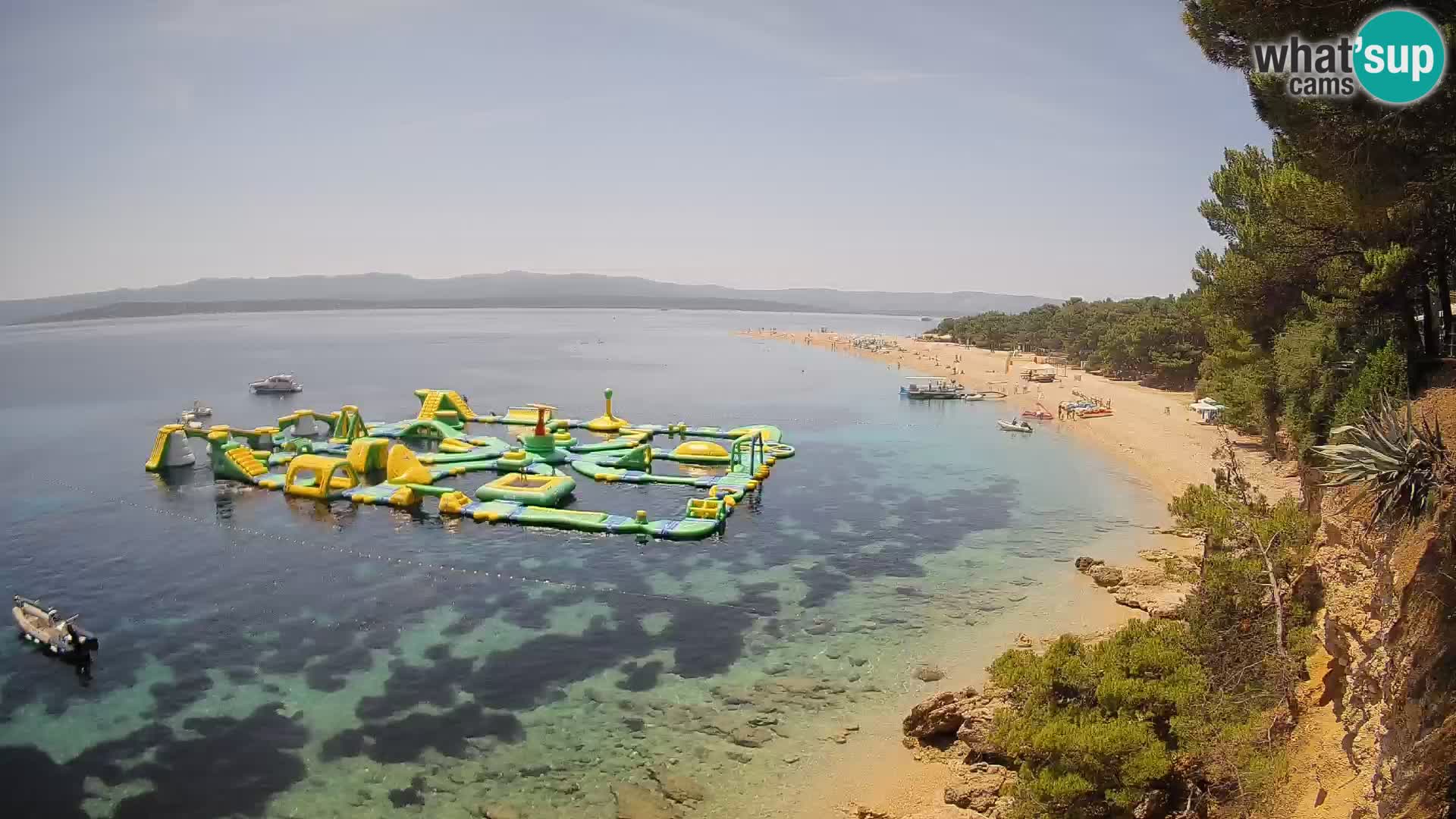Web kamera Bol Zlatni Rat – Pogled uživo s otoka Brača