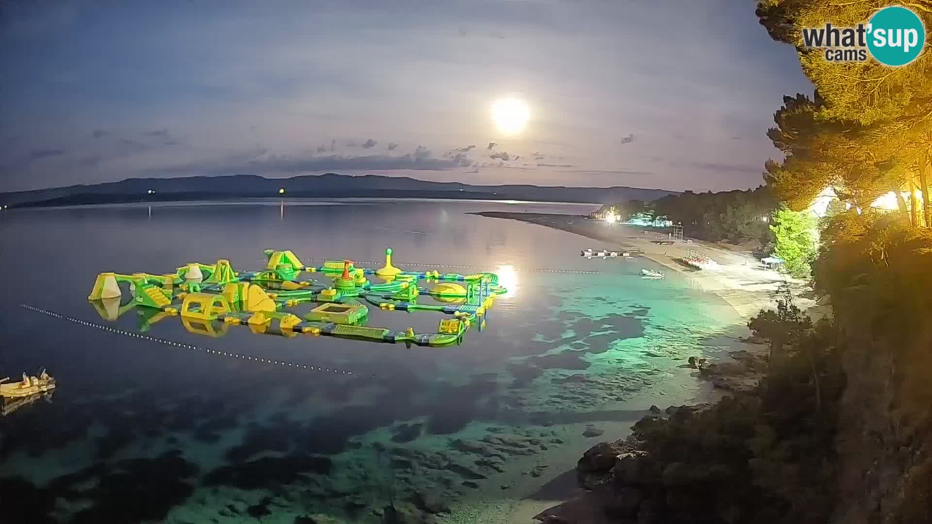Webcam Zlatni Rat Bol – Liveblick vom berühmten Strand auf Brač