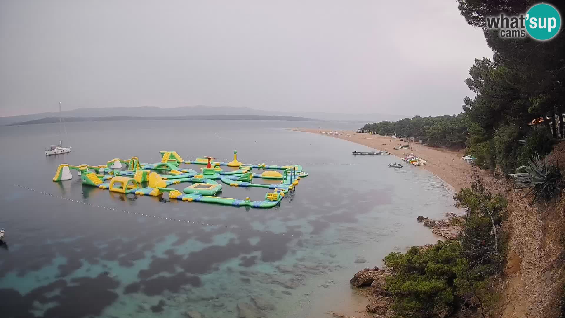 Webcam Bol Zlatni Rat – Vista en vivo desde la isla de Brač