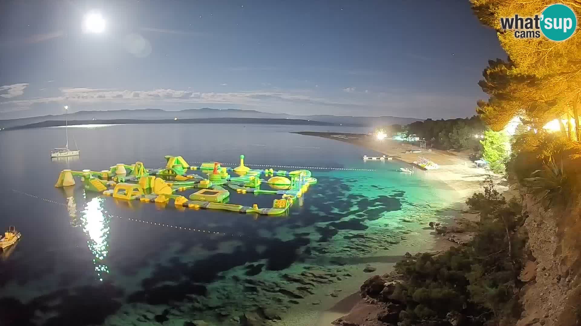 Webcam Bol Zlatni Rat – Vista en vivo desde la isla de Brač