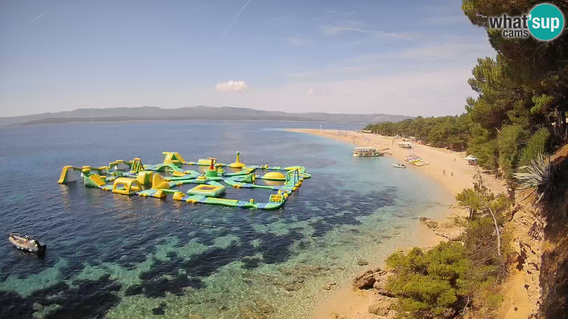 Web kamera Bol Zlatni Rat – Pogled uživo s otoka Brača