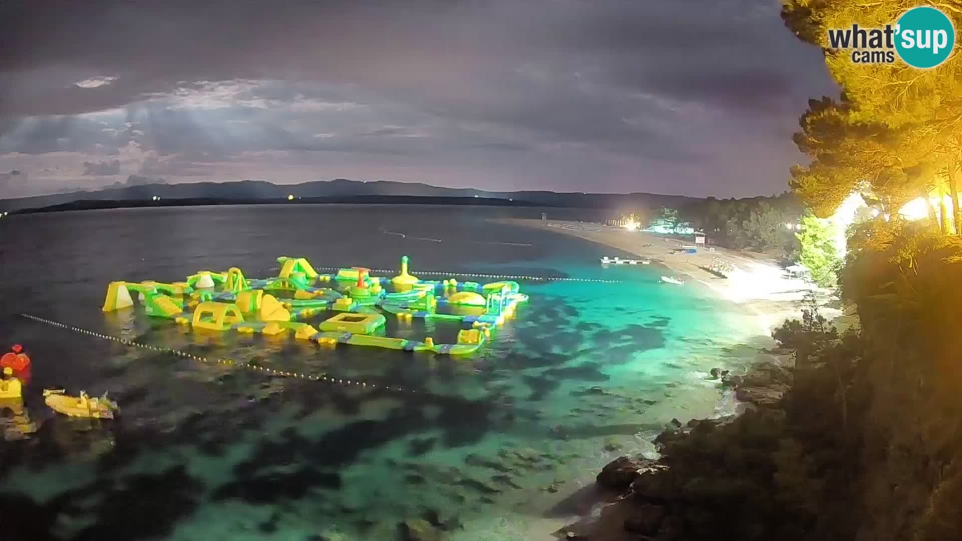 Webcam Bol Zlatni Rat – Vista en vivo desde la isla de Brač