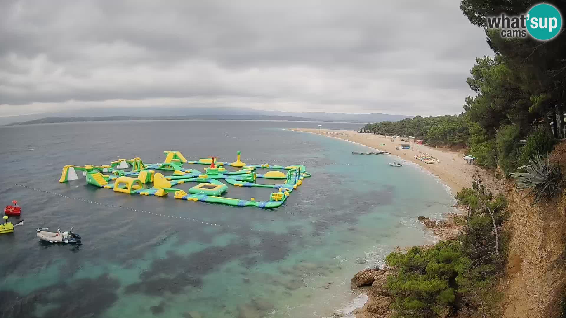 Webcam Zlatni Rat Bol – Liveblick vom berühmten Strand auf Brač