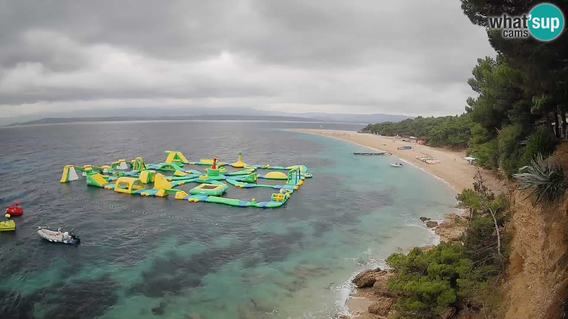 Webcam Zlatni Rat Bol – Liveblick vom berühmten Strand auf Brač