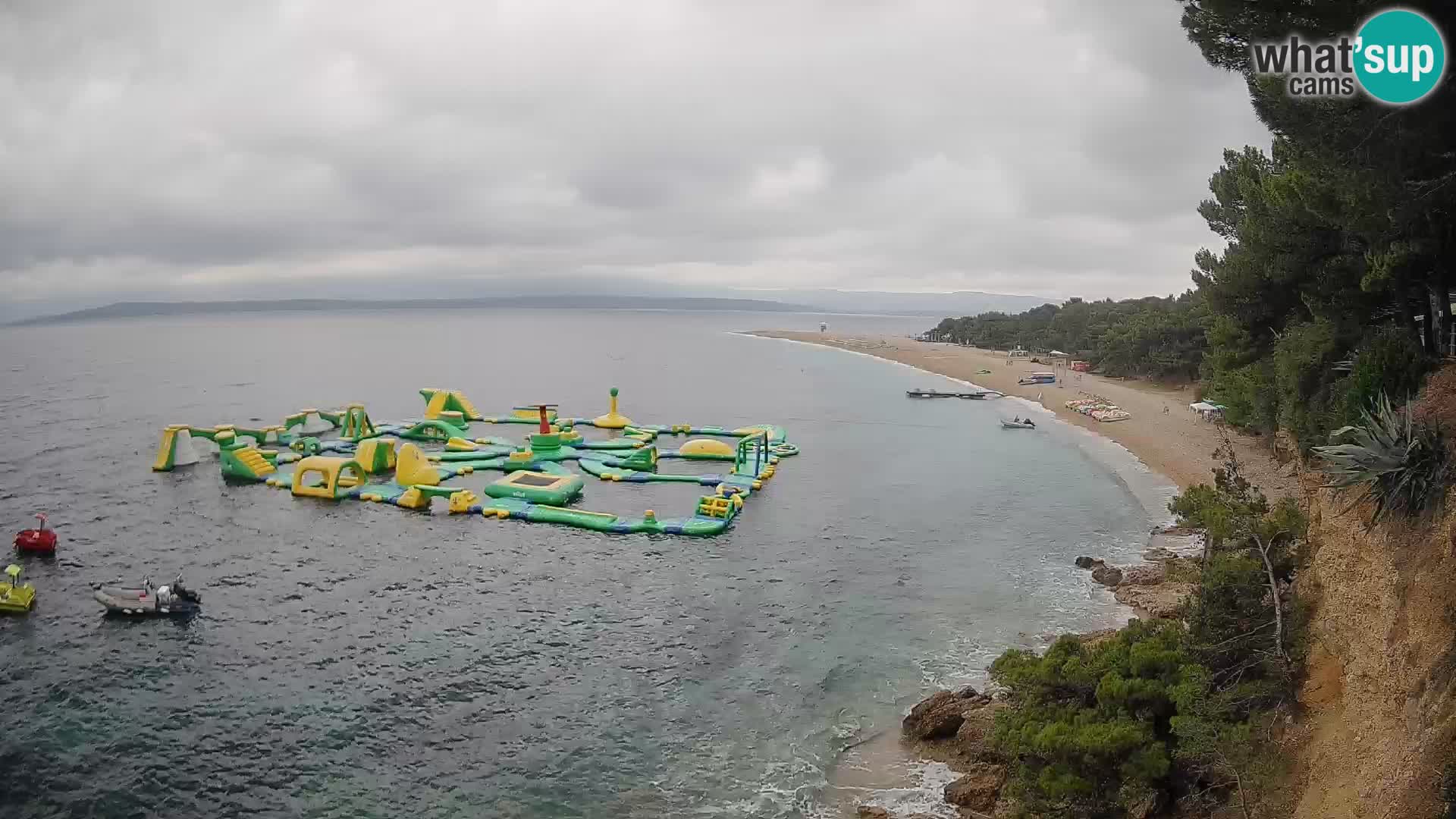 Web kamera Bol Zlatni Rat – Pogled uživo s otoka Brača