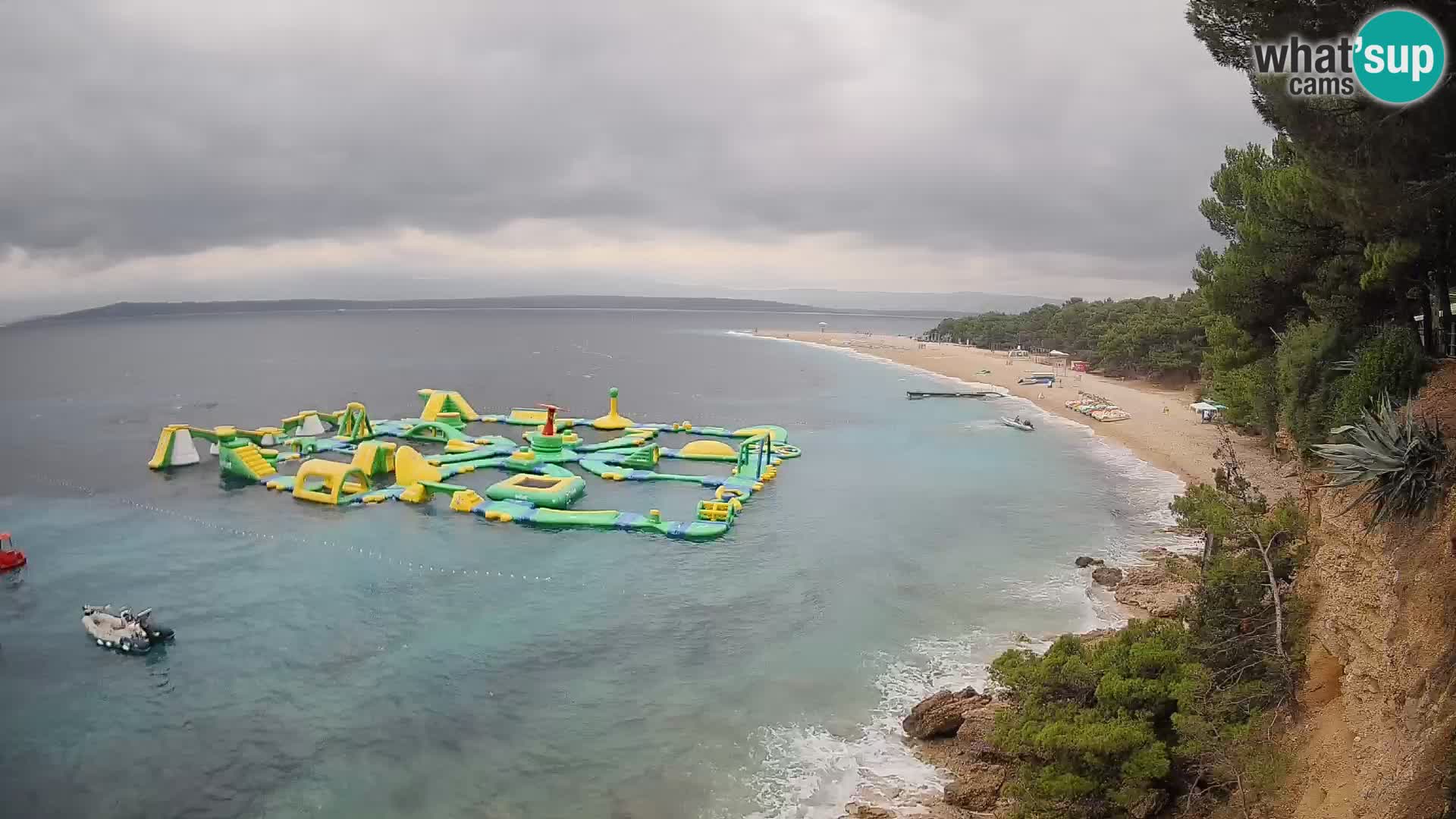Webcam Zlatni Rat Bol – Liveblick vom berühmten Strand auf Brač