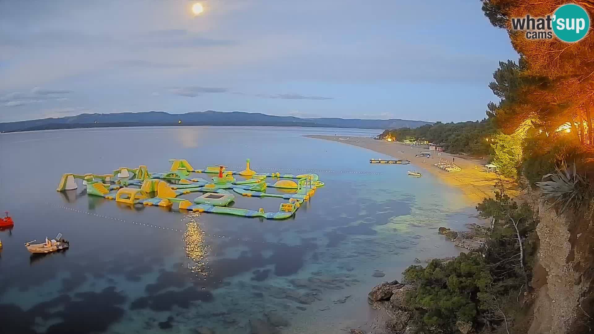 Webcam Bol Zlatni Rat – Vista en vivo desde la isla de Brač
