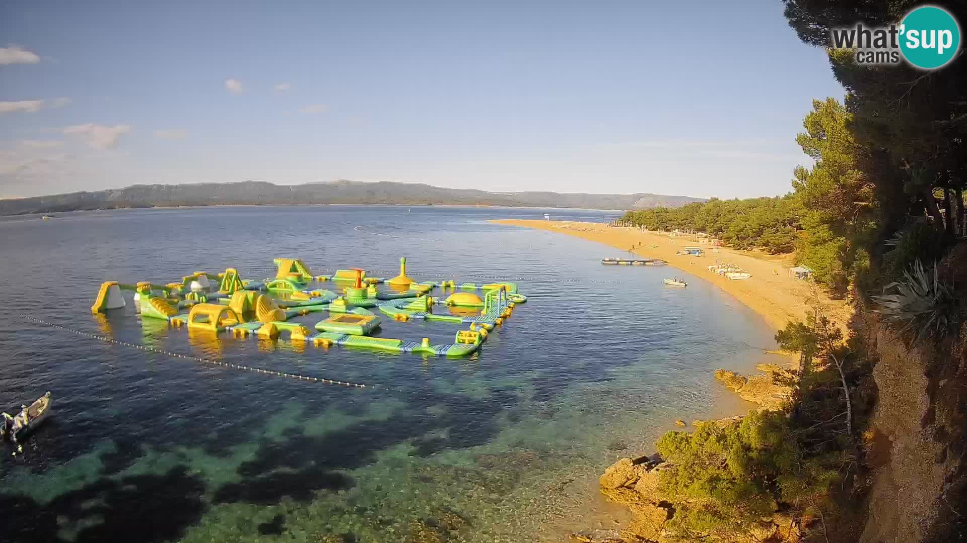 Spletna kamera Bol Zlatni Rat – Pogled v živo z otoka Brač