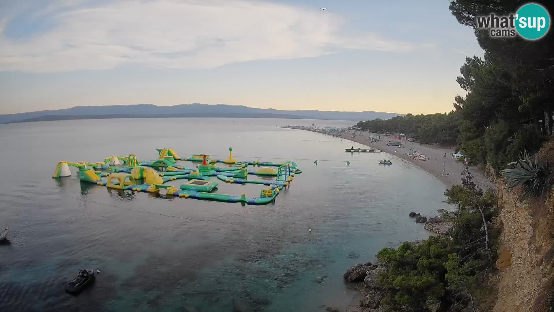 Spletna kamera Bol Zlatni Rat – Pogled v živo z otoka Brač