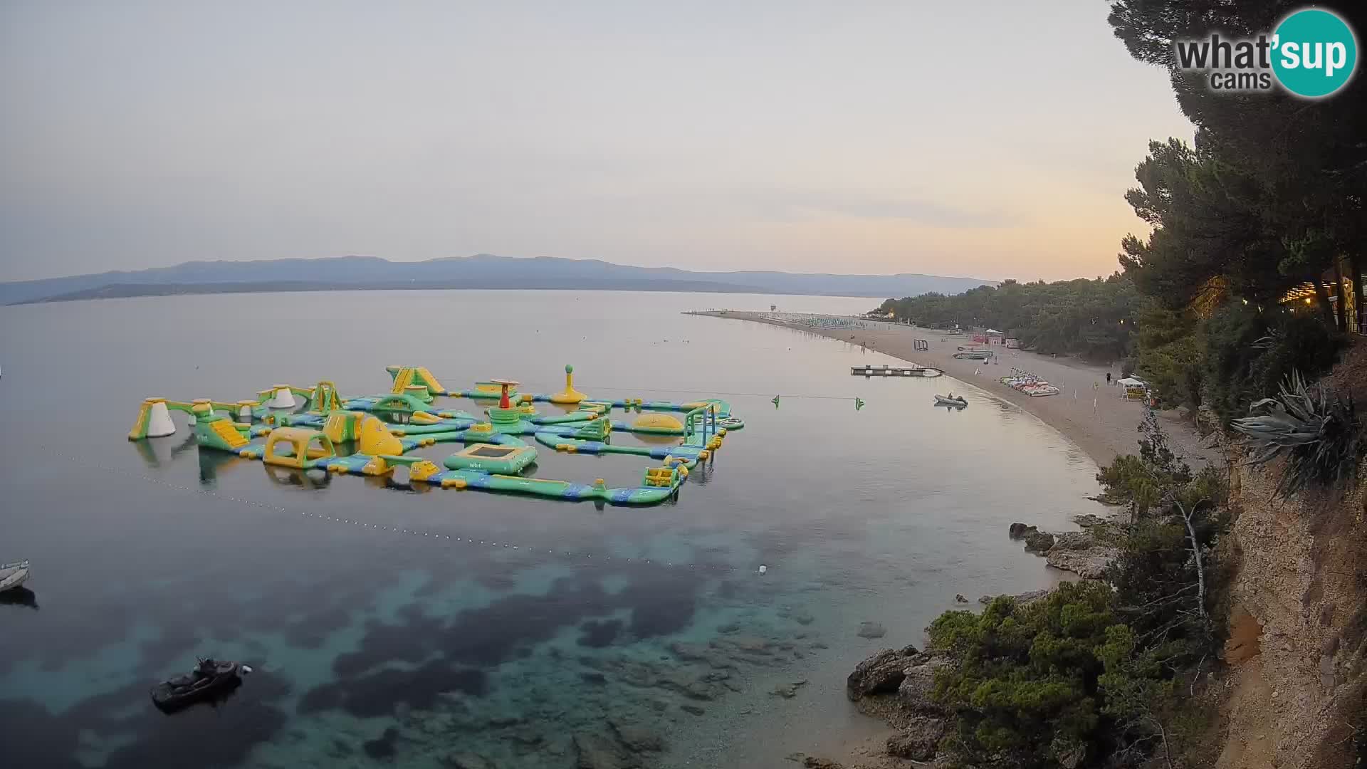Webcam Zlatni Rat Bol – Liveblick vom berühmten Strand auf Brač