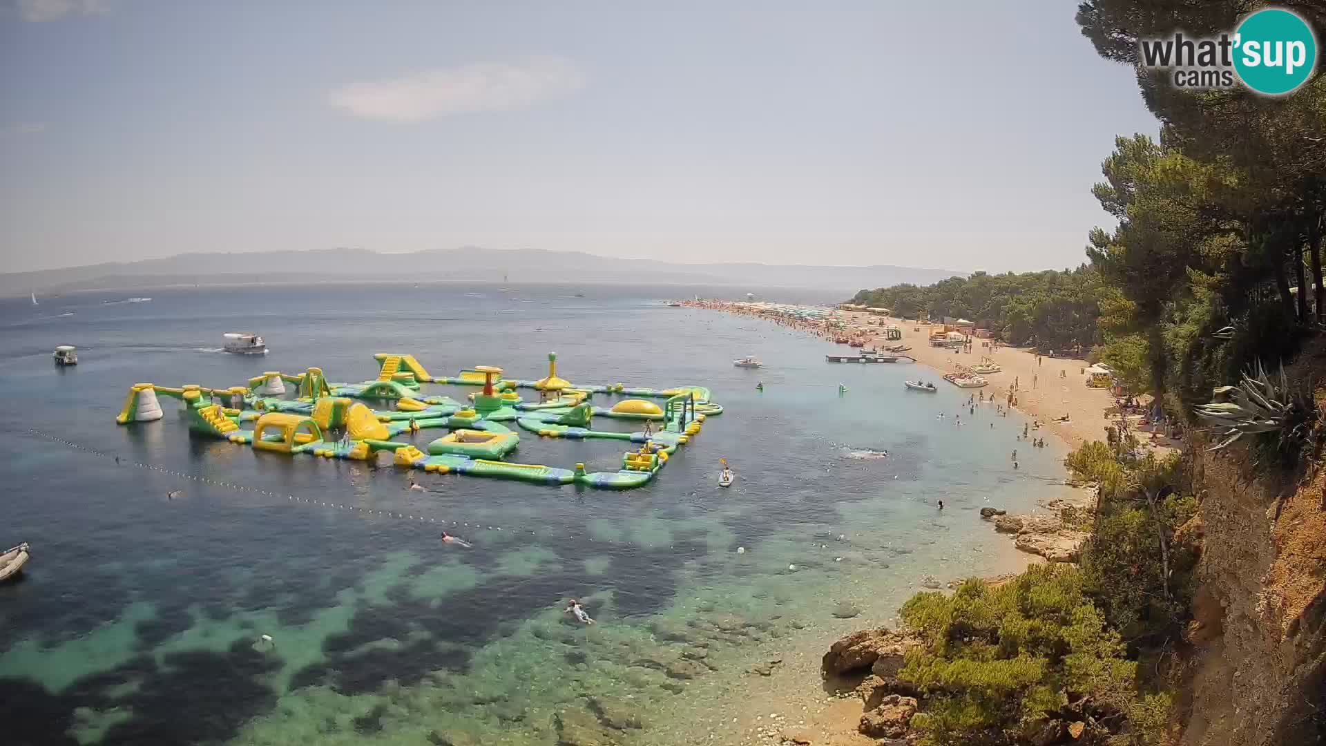 Web kamera Bol Zlatni Rat – Pogled uživo s otoka Brača