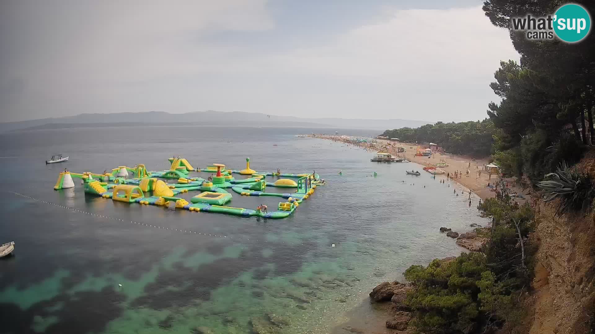 Web kamera Bol Zlatni Rat – Pogled uživo s otoka Brača
