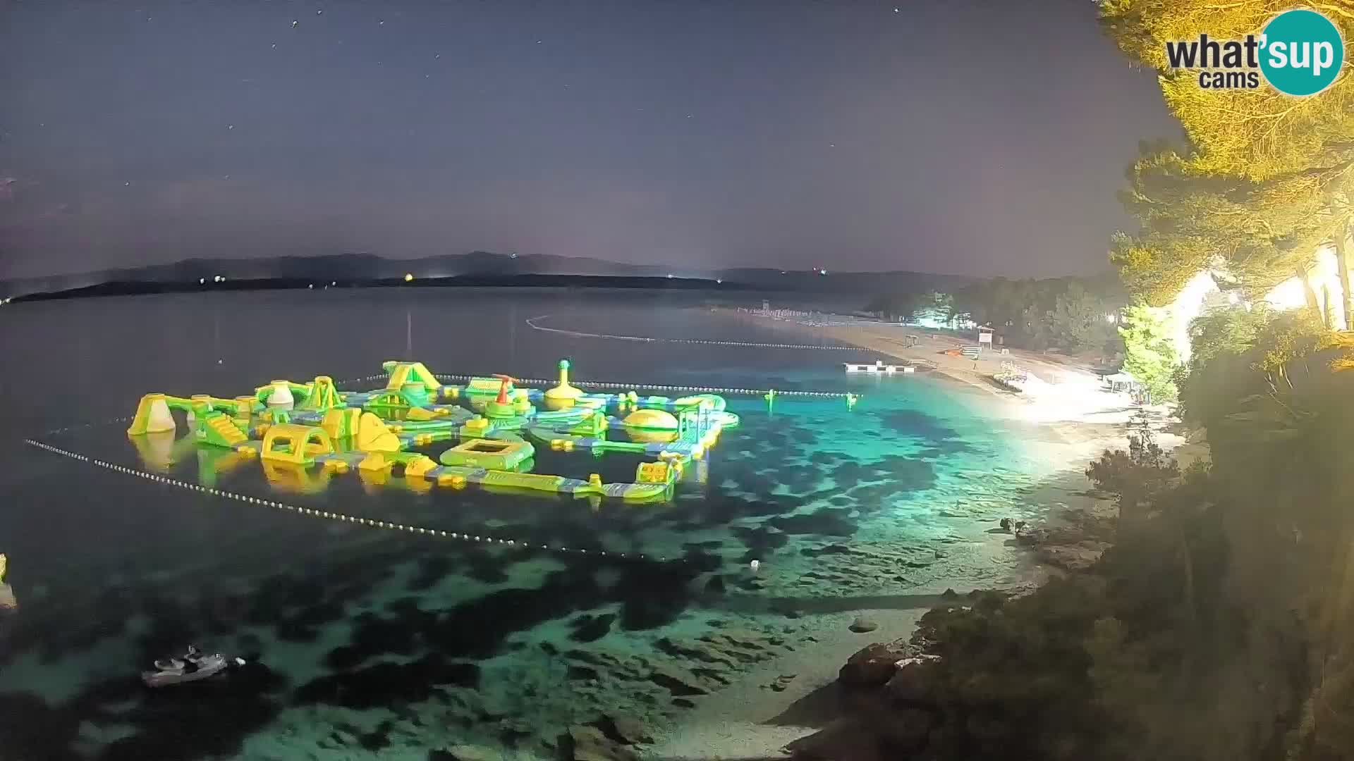 Webcam Zlatni Rat Bol – Liveblick vom berühmten Strand auf Brač