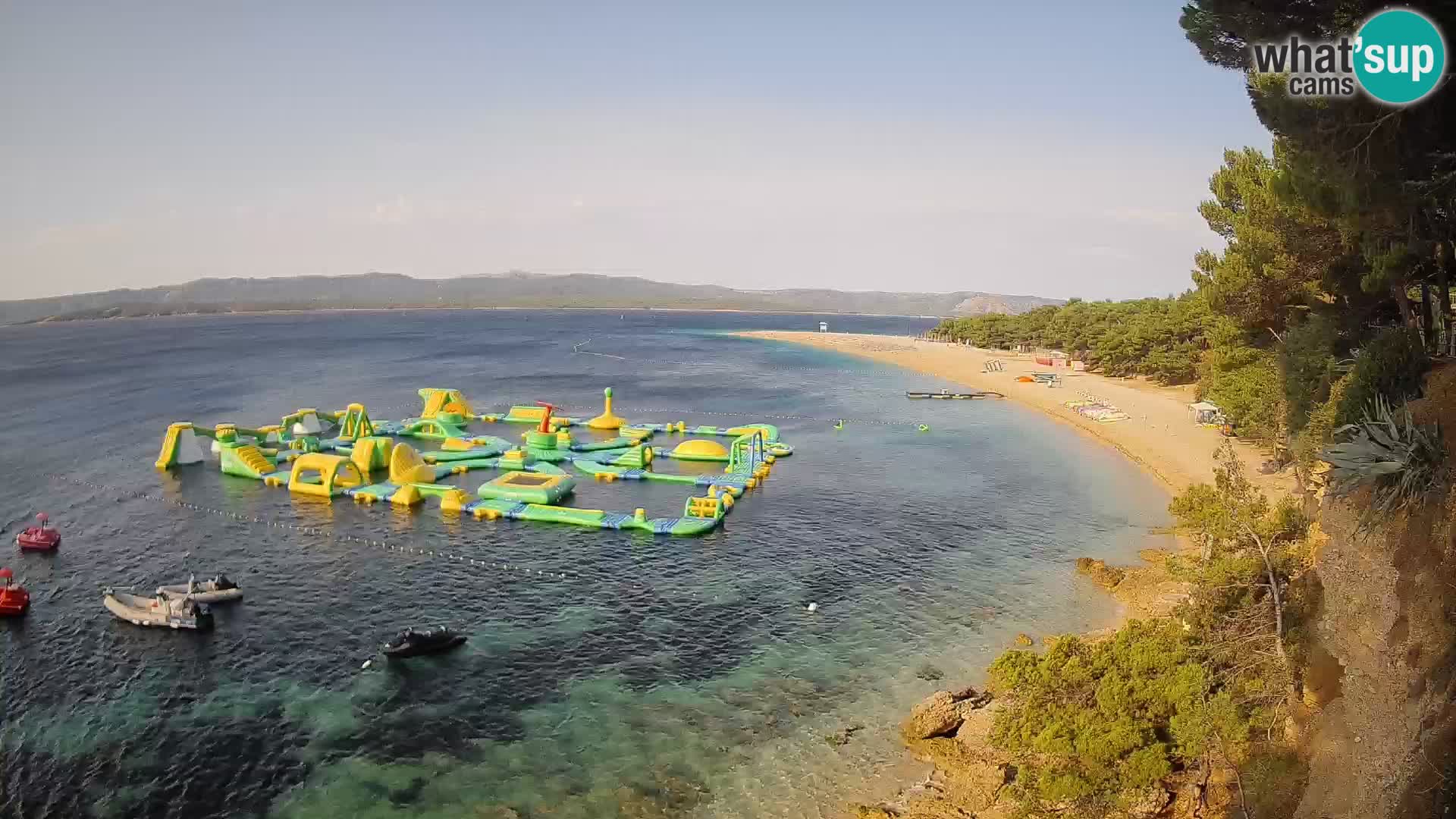 Spletna kamera Bol Zlatni Rat – Pogled v živo z otoka Brač