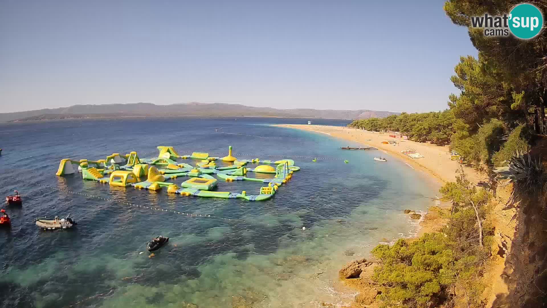 Web kamera Bol Zlatni Rat – Pogled uživo s otoka Brača