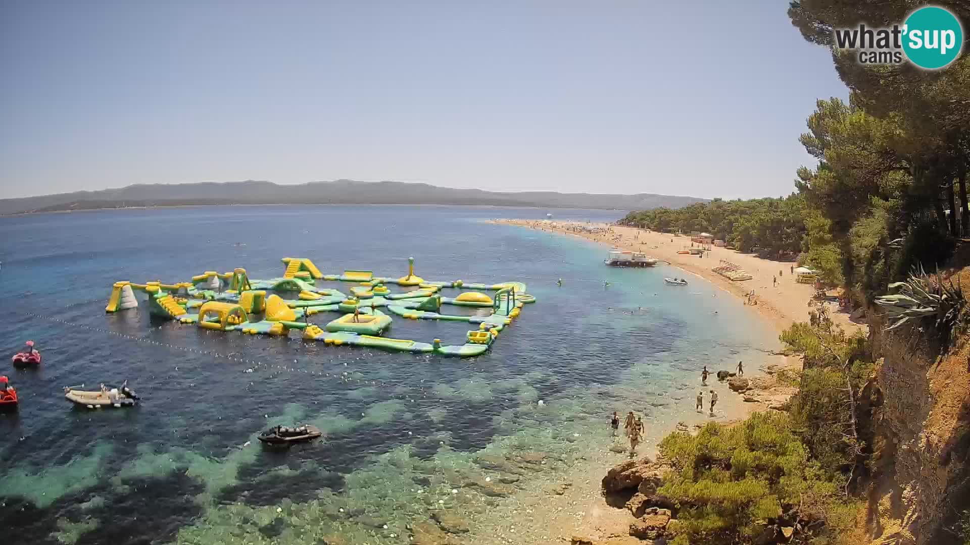 Spletna kamera Bol Zlatni Rat – Pogled v živo z otoka Brač