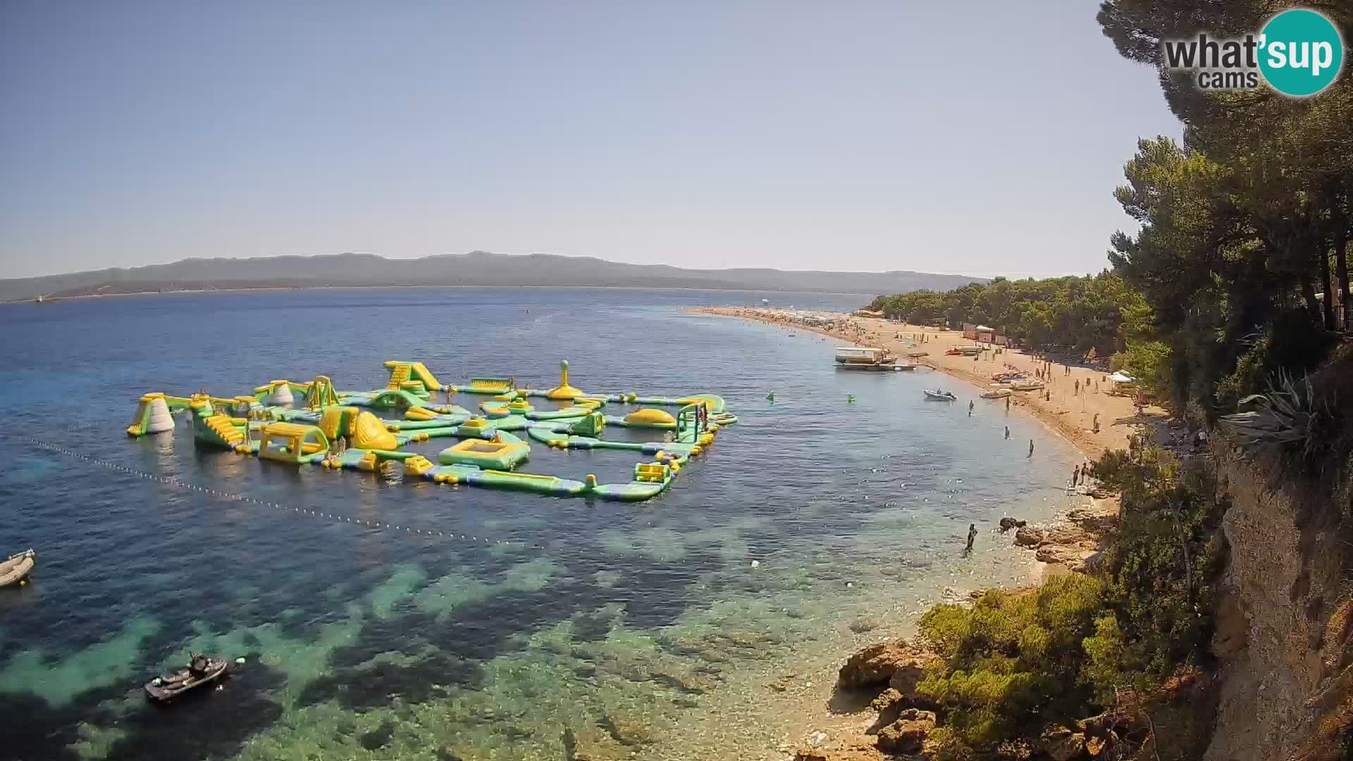 Spletna kamera Bol Zlatni Rat – Pogled v živo z otoka Brač