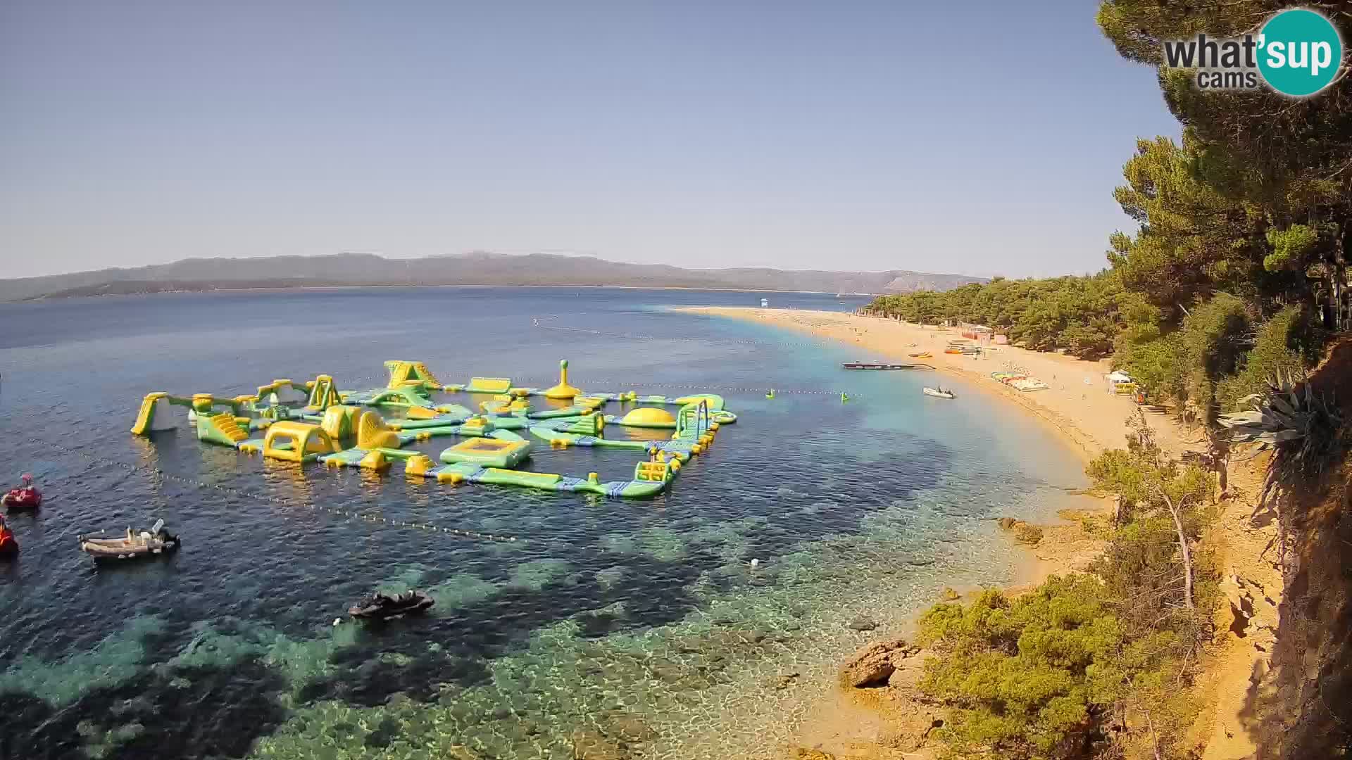 Spletna kamera Bol Zlatni Rat – Pogled v živo z otoka Brač