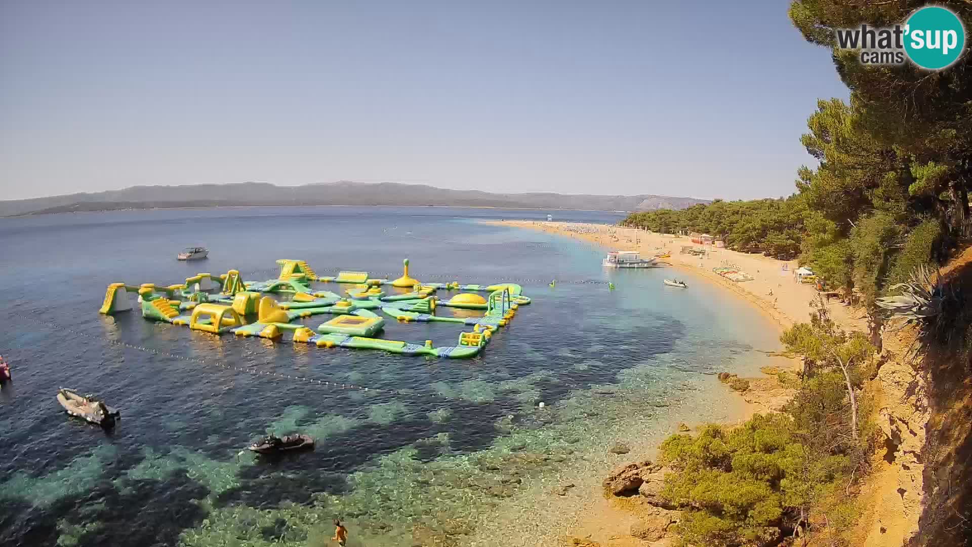 Spletna kamera Bol Zlatni Rat – Pogled v živo z otoka Brač