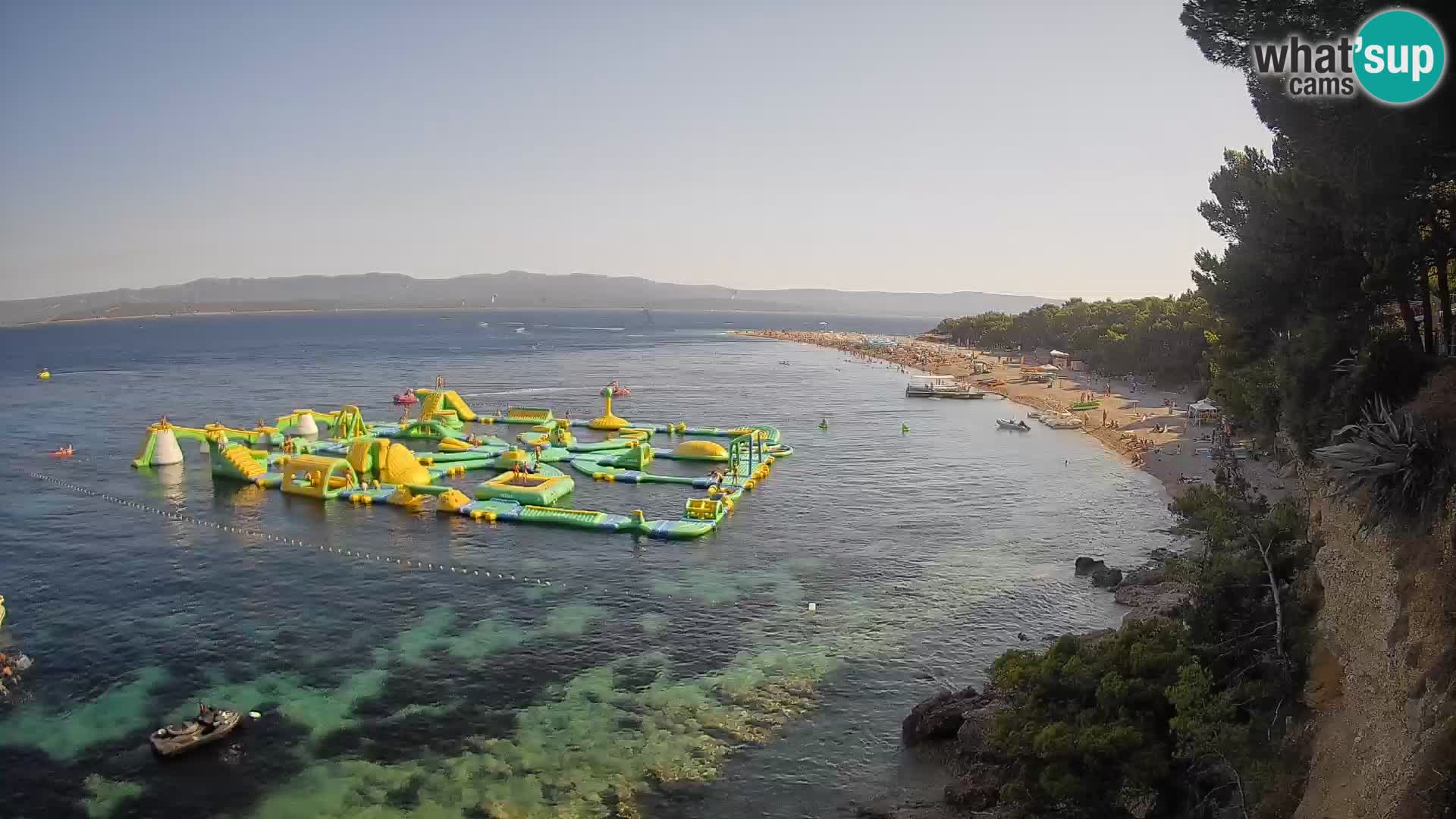 Web kamera Bol Zlatni Rat – Pogled uživo s otoka Brača