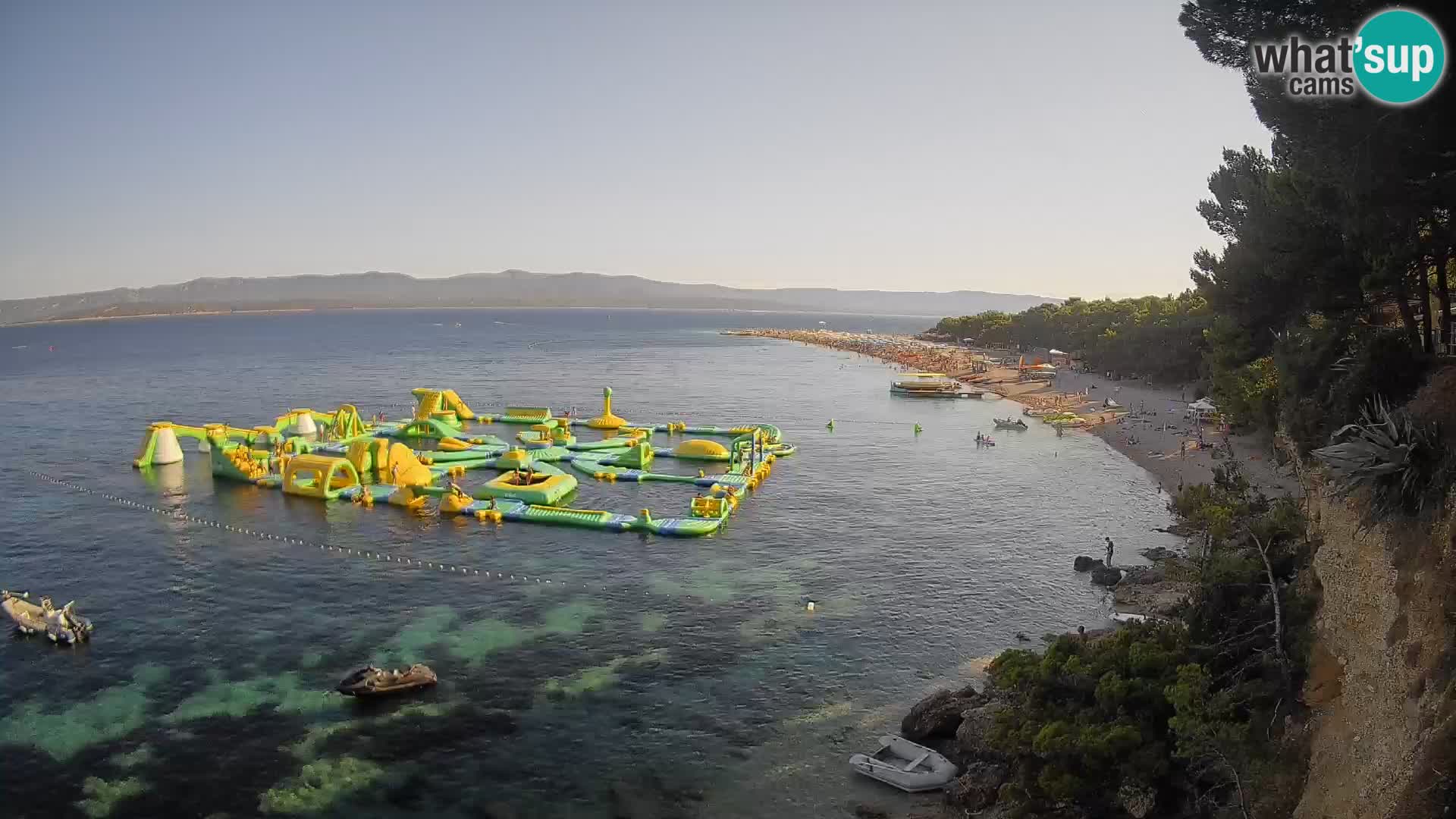 Spletna kamera Bol Zlatni Rat – Pogled v živo z otoka Brač
