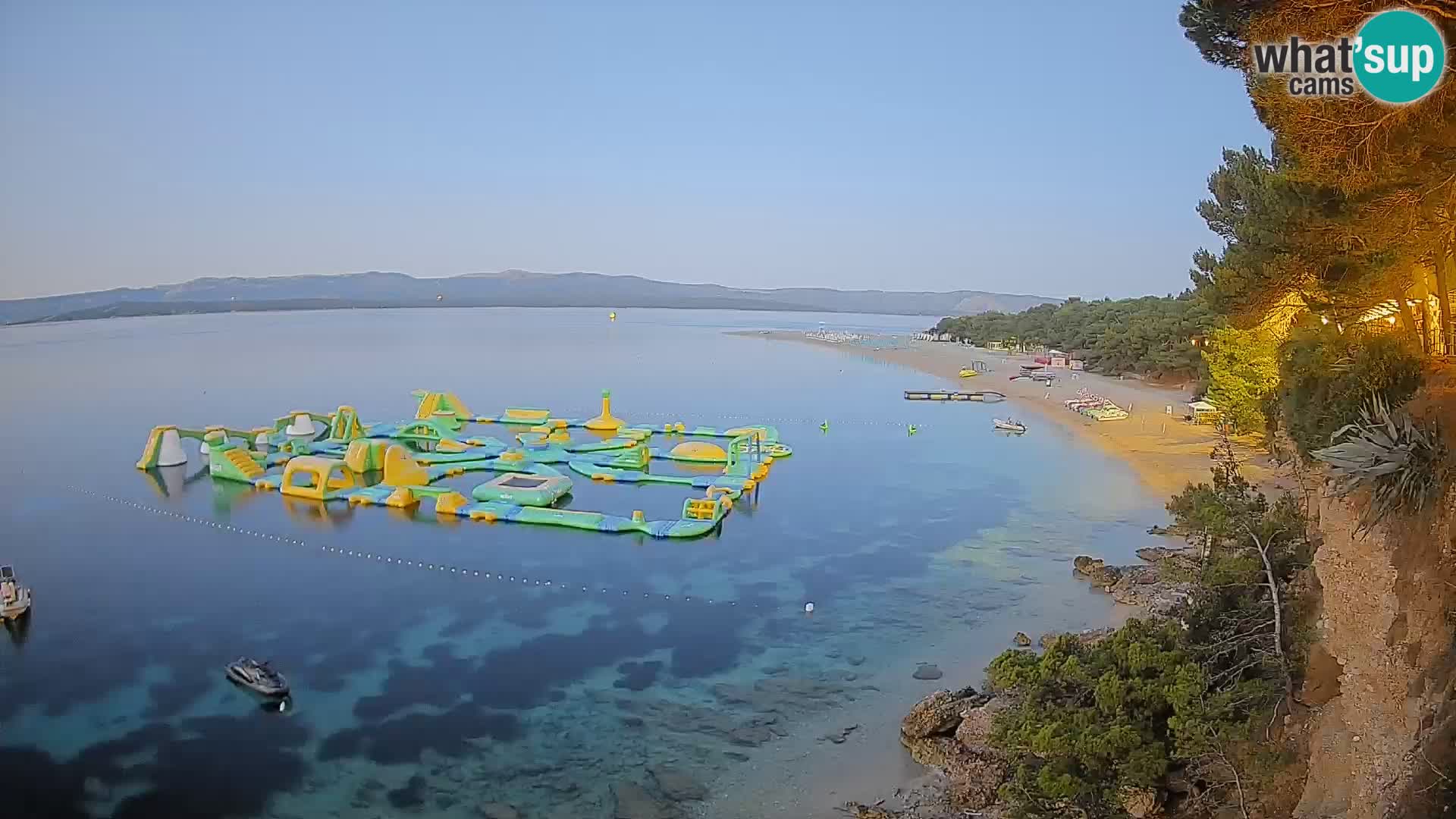 Webcam Zlatni Rat Bol – Liveblick vom berühmten Strand auf Brač