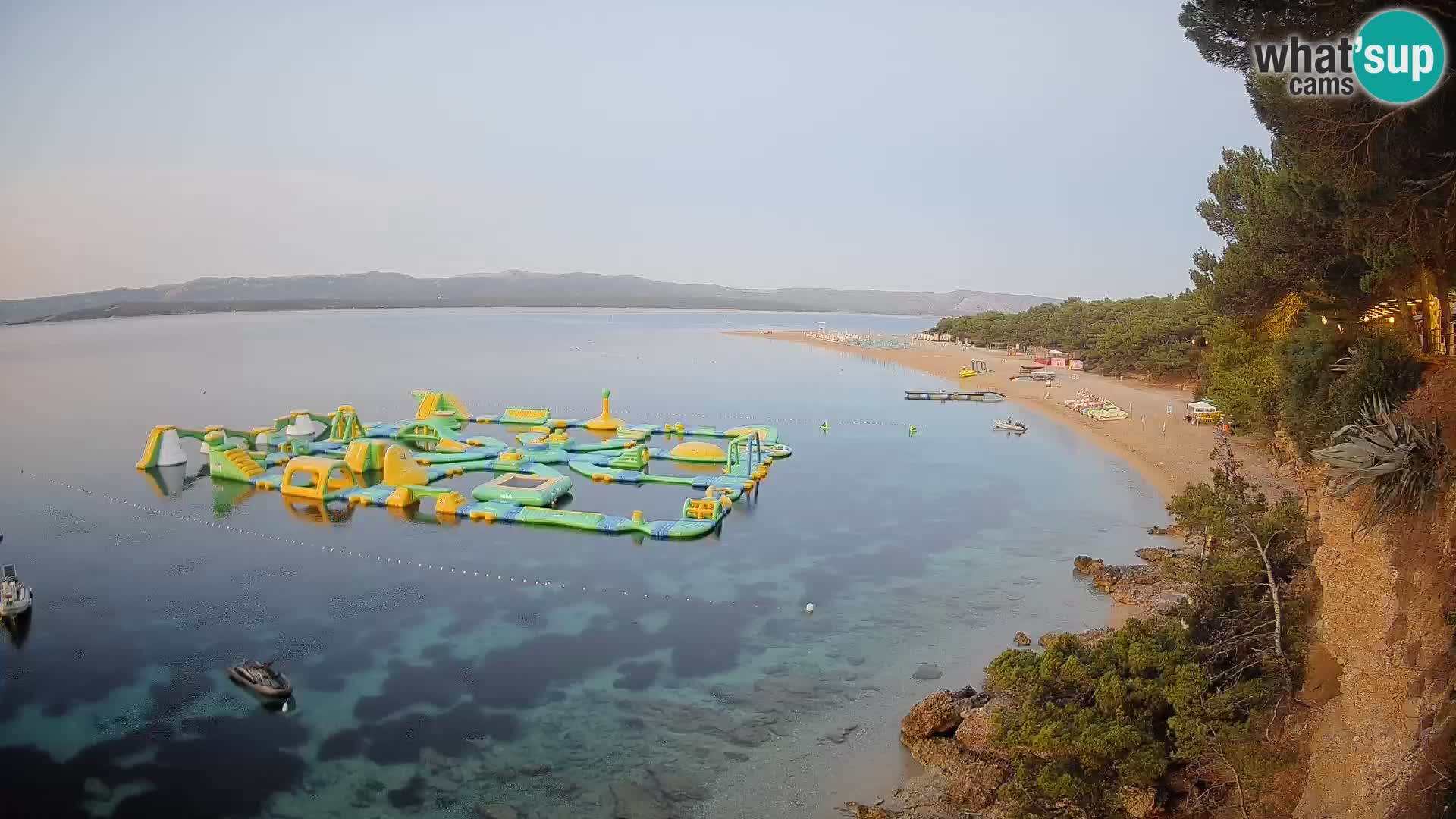 Webcam Zlatni Rat Bol – Liveblick vom berühmten Strand auf Brač