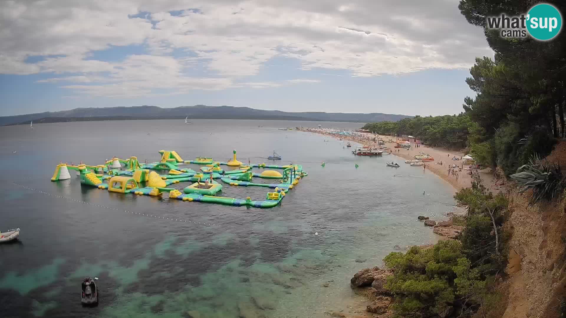 Webcam Zlatni Rat Bol – Liveblick vom berühmten Strand auf Brač