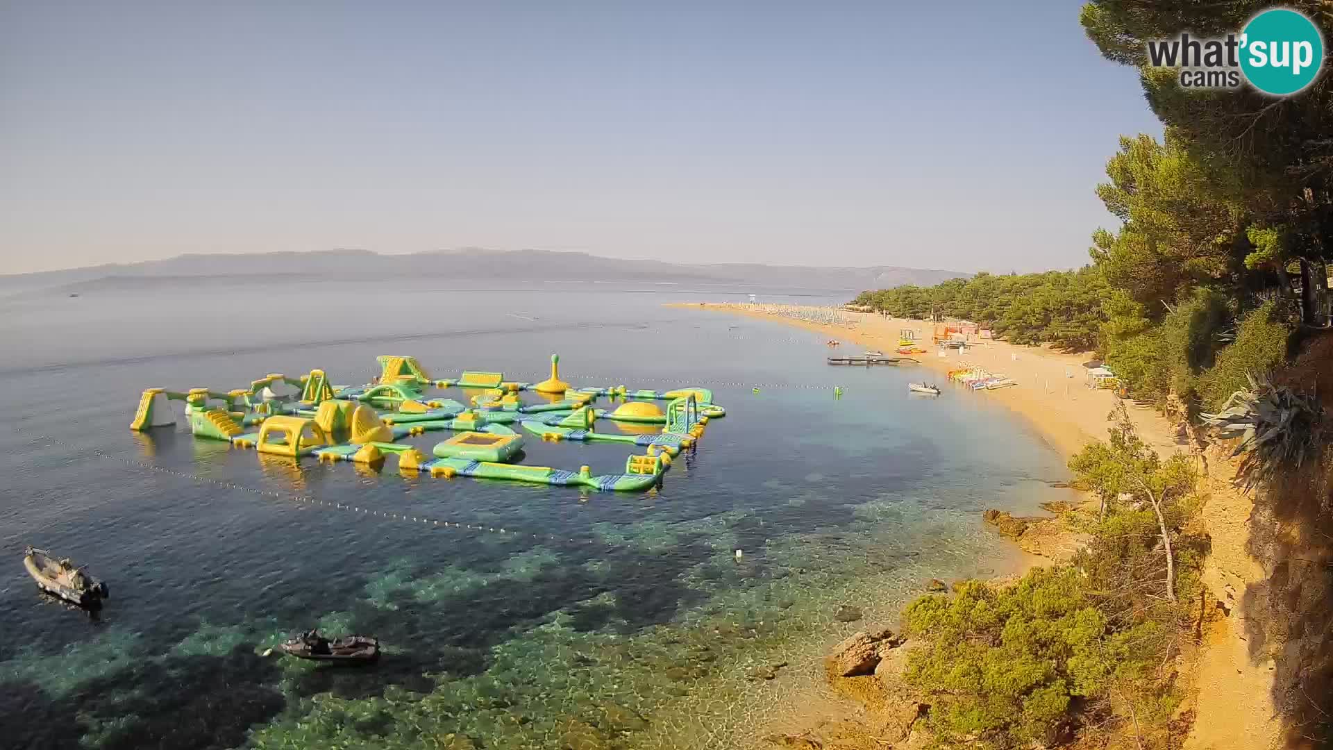 Web kamera Bol Zlatni Rat – Pogled uživo s otoka Brača
