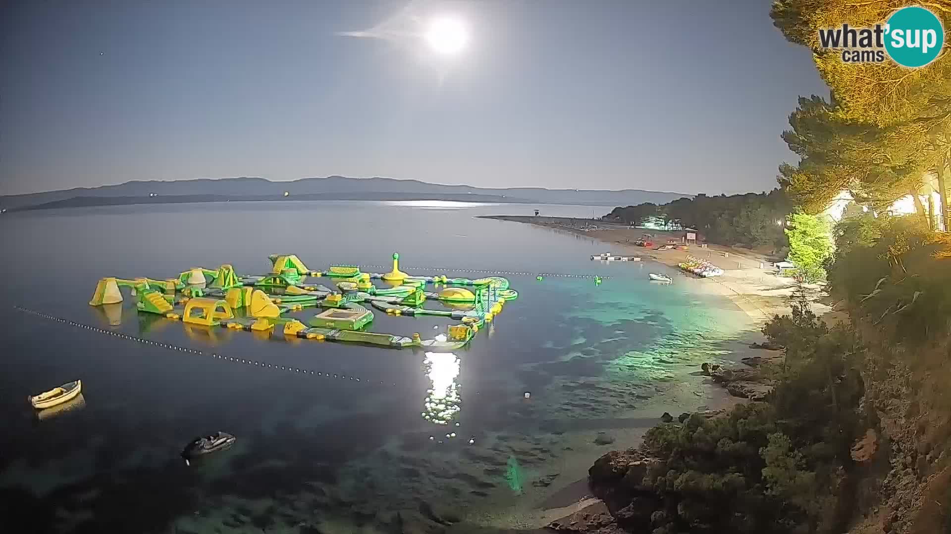 Webcam Zlatni Rat Bol – Liveblick vom berühmten Strand auf Brač
