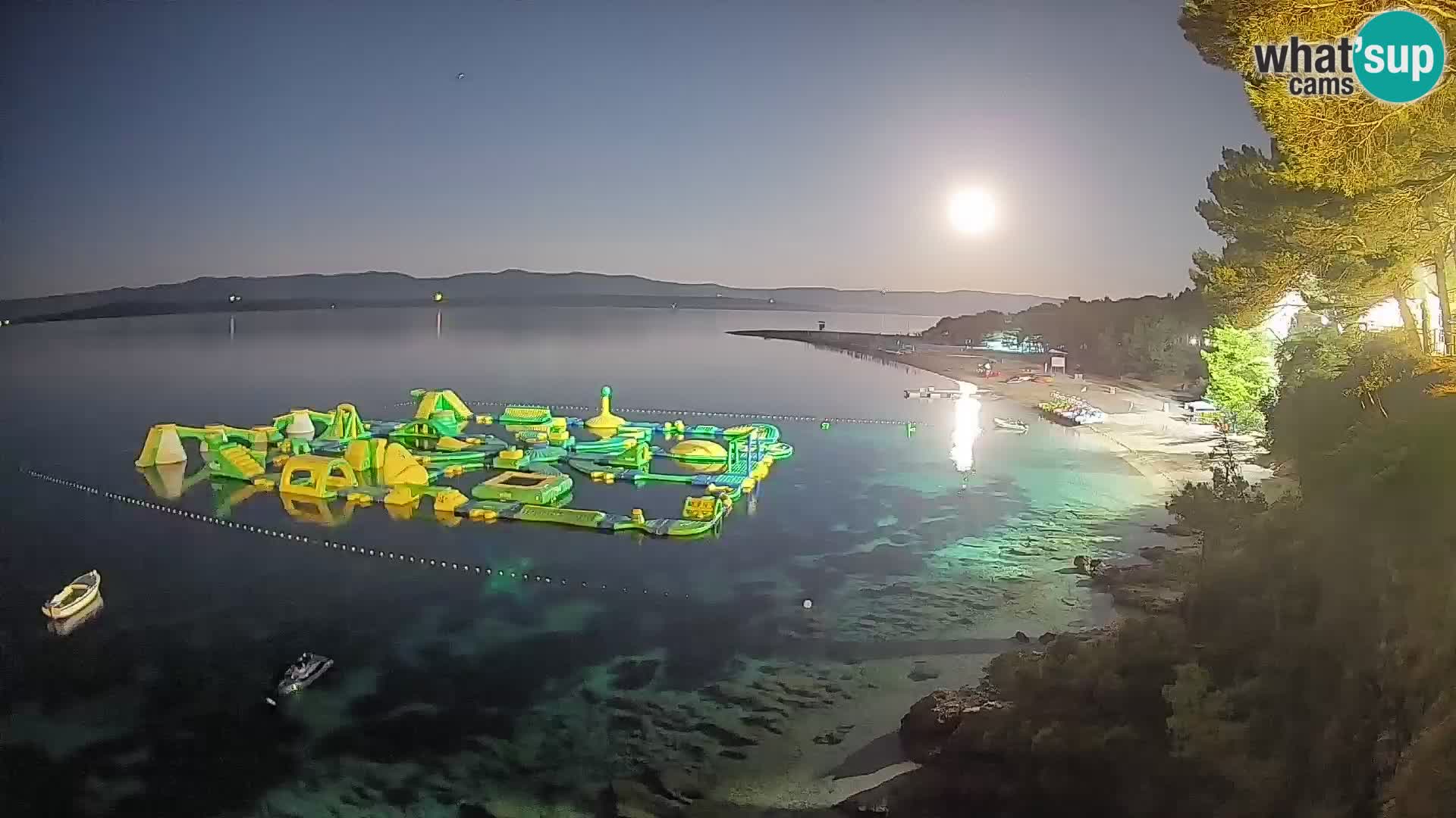 Webcam Zlatni Rat Bol – Liveblick vom berühmten Strand auf Brač