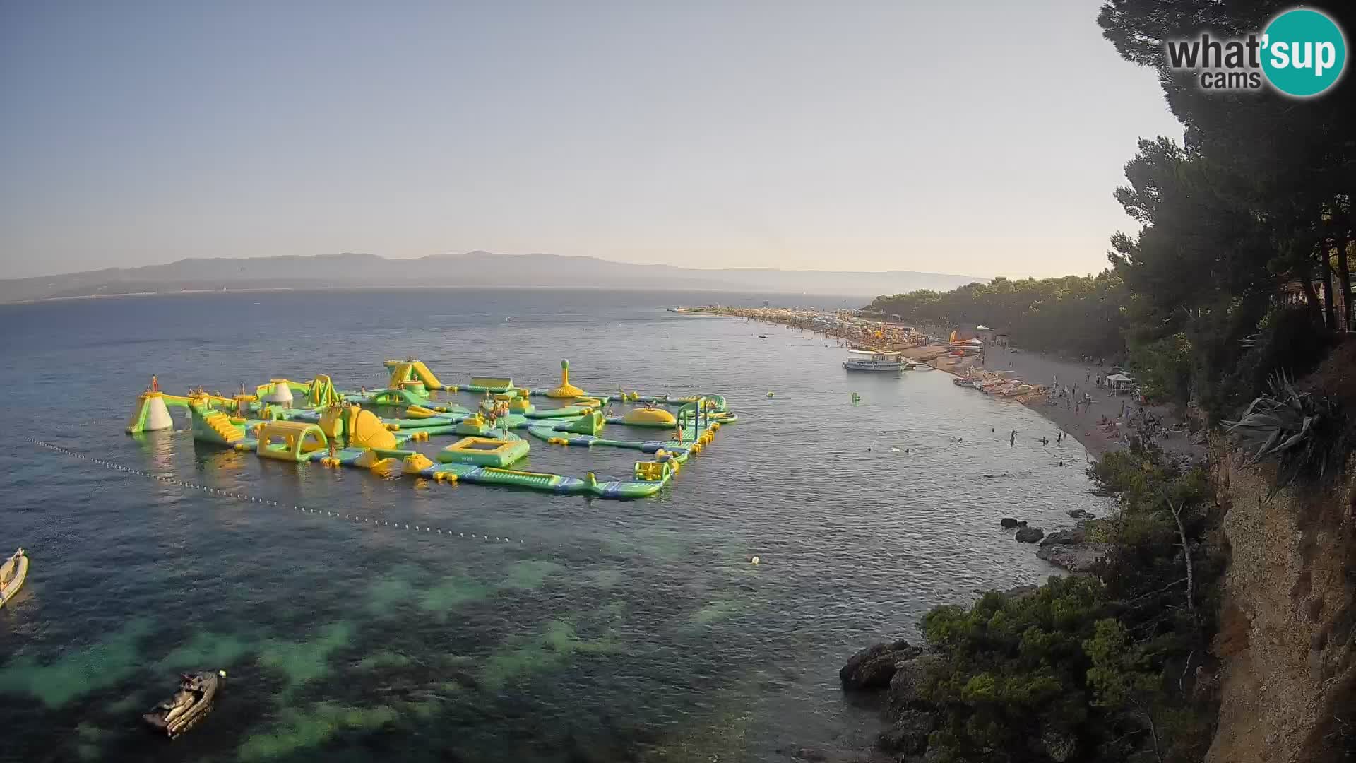 Web kamera Bol Zlatni Rat – Pogled uživo s otoka Brača