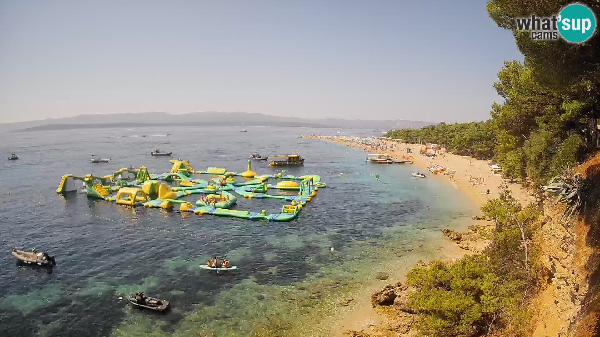 Web kamera Bol Zlatni Rat – Pogled uživo s otoka Brača