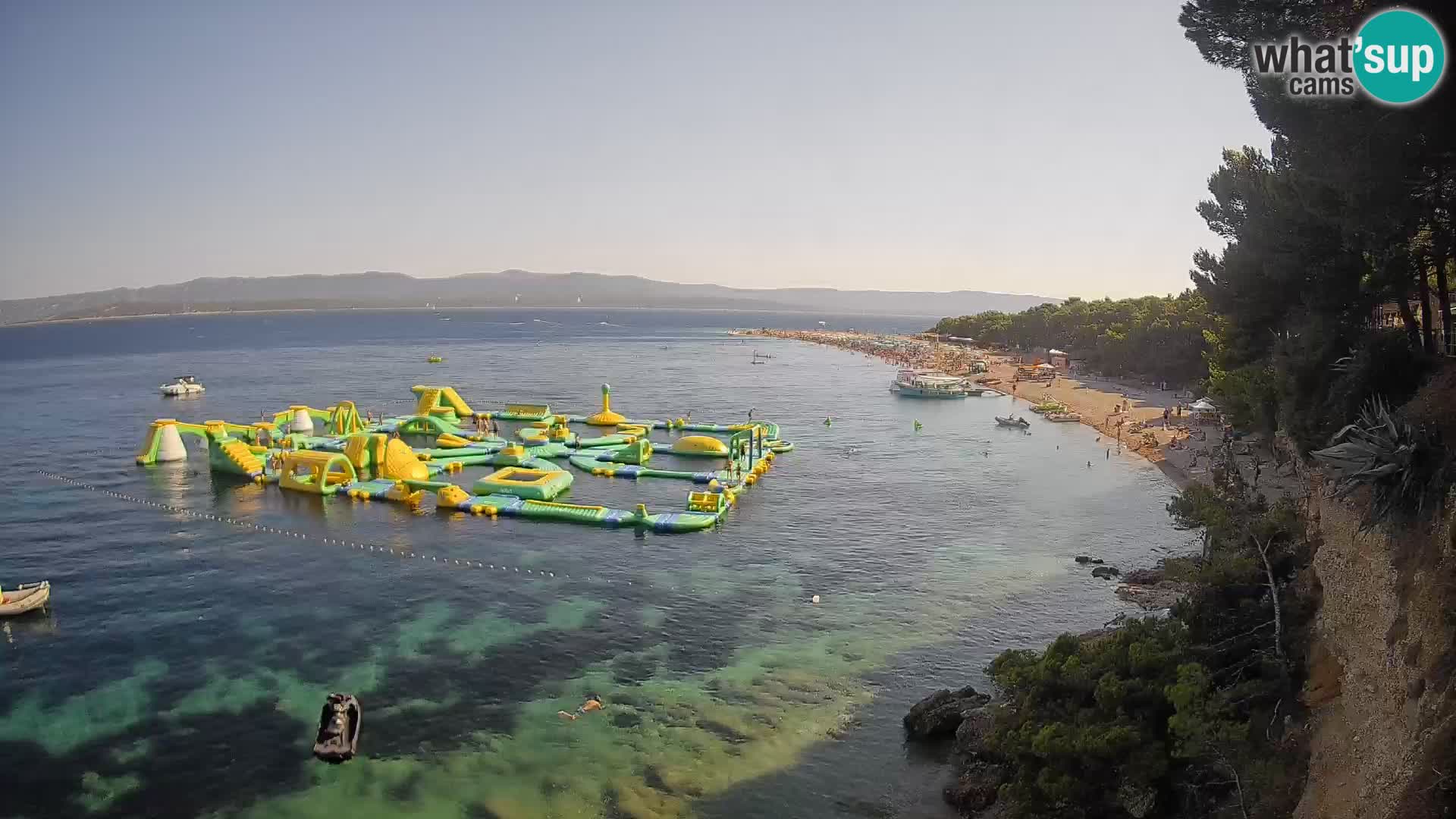 Spletna kamera Bol Zlatni Rat – Pogled v živo z otoka Brač