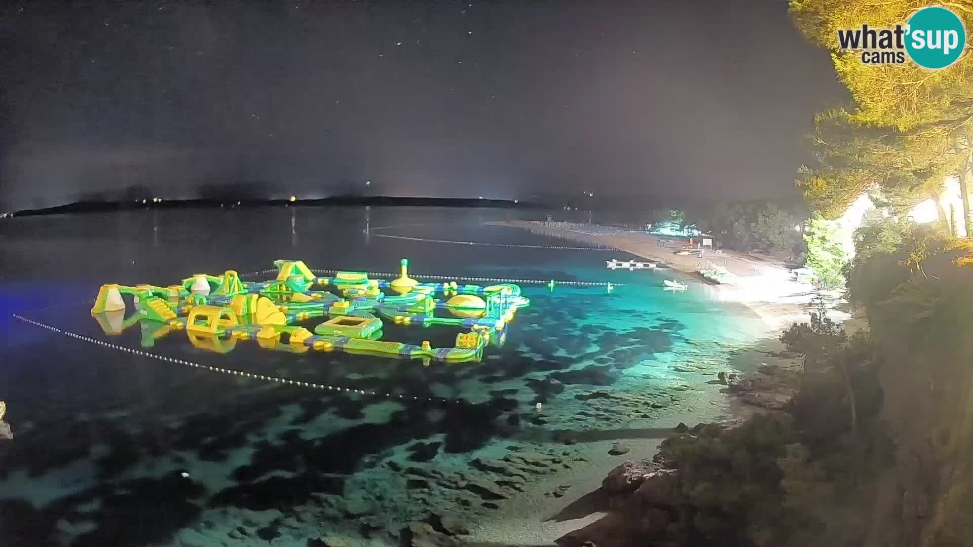 Webcam Zlatni Rat Bol – Liveblick vom berühmten Strand auf Brač