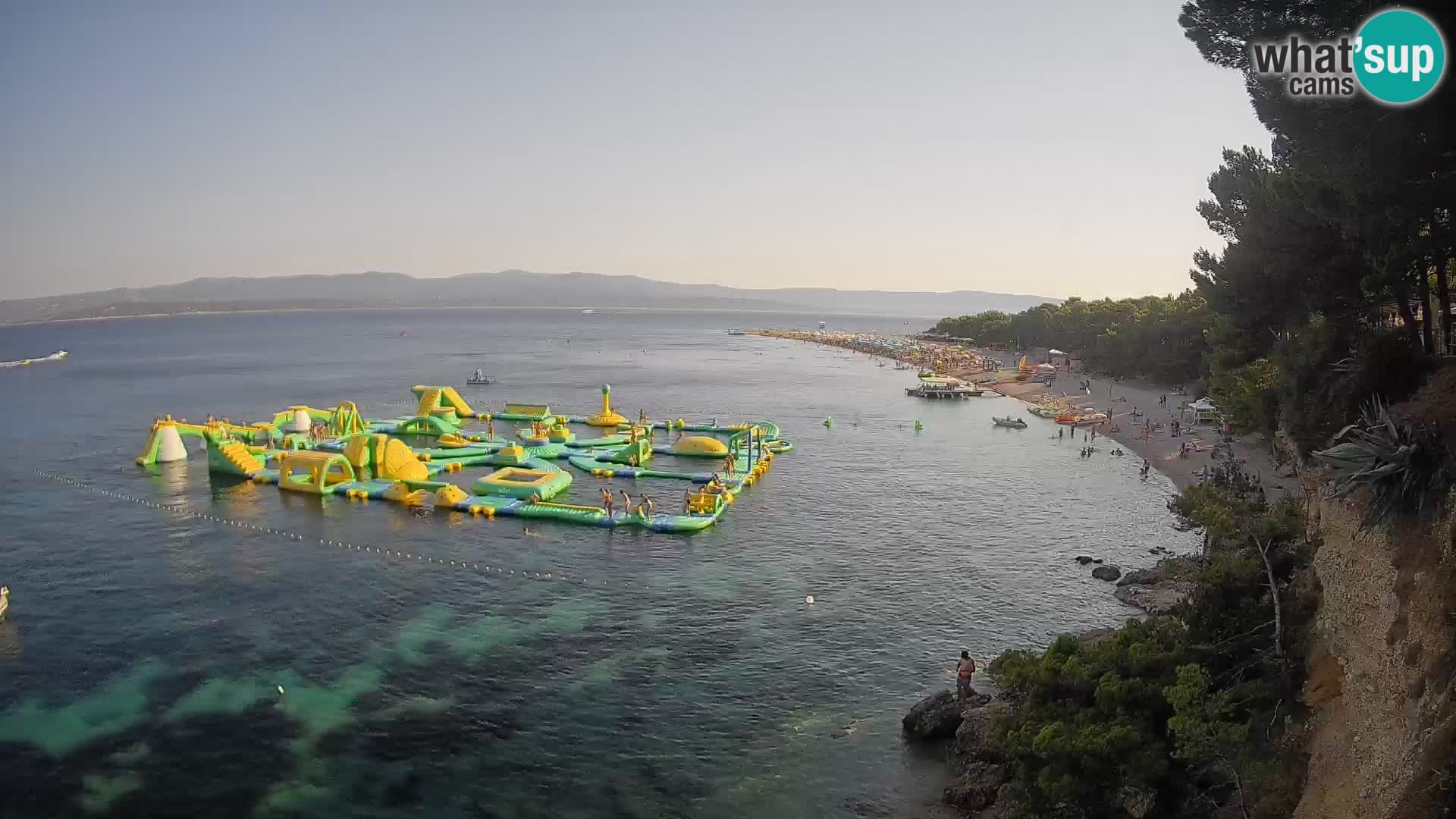 Web kamera Bol Zlatni Rat – Pogled uživo s otoka Brača