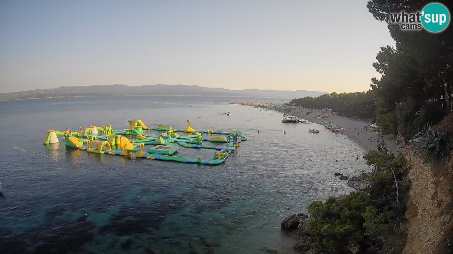 Web kamera Bol Zlatni Rat – Pogled uživo s otoka Brača