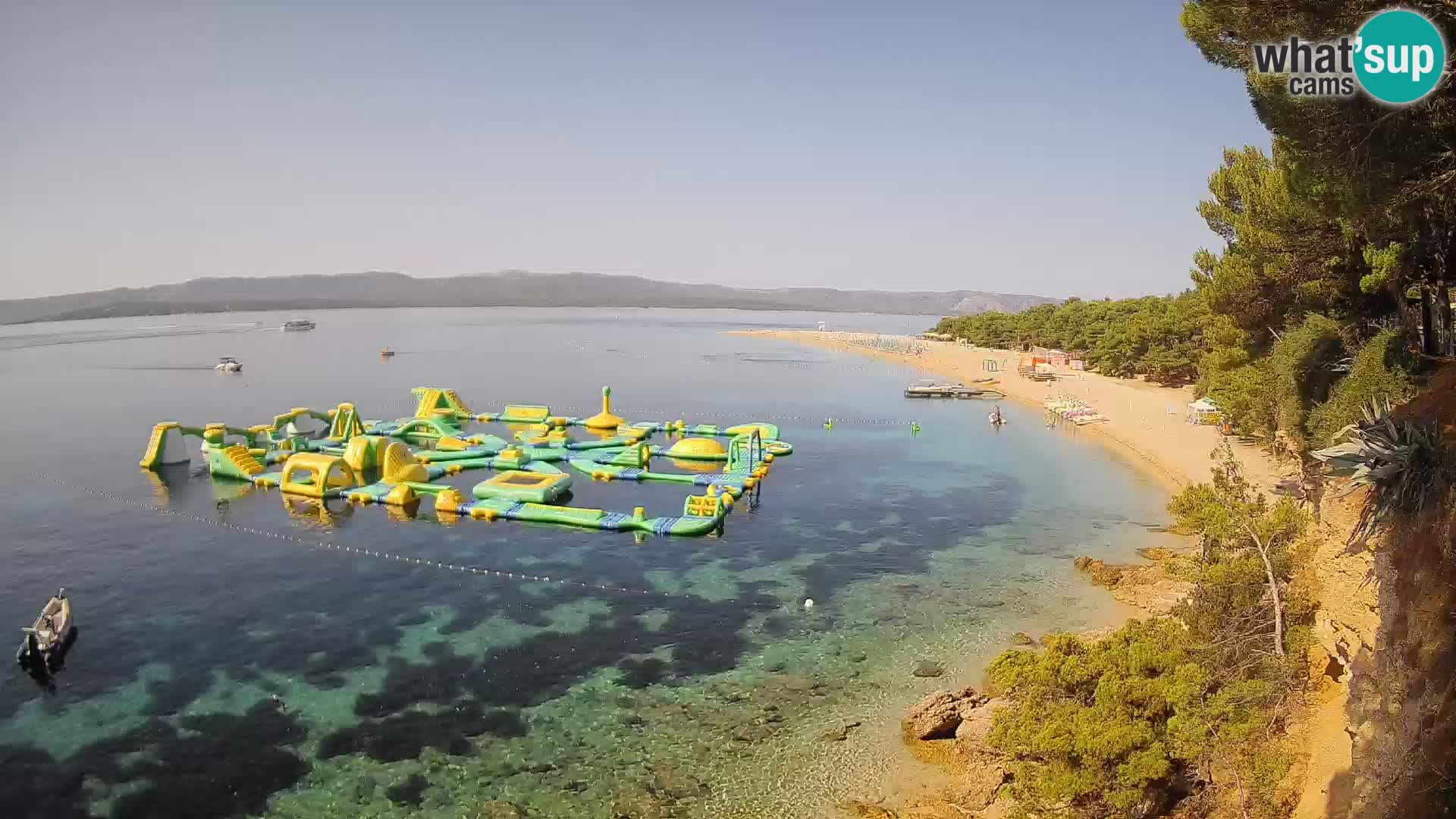 Web kamera Bol Zlatni Rat – Pogled uživo s otoka Brača