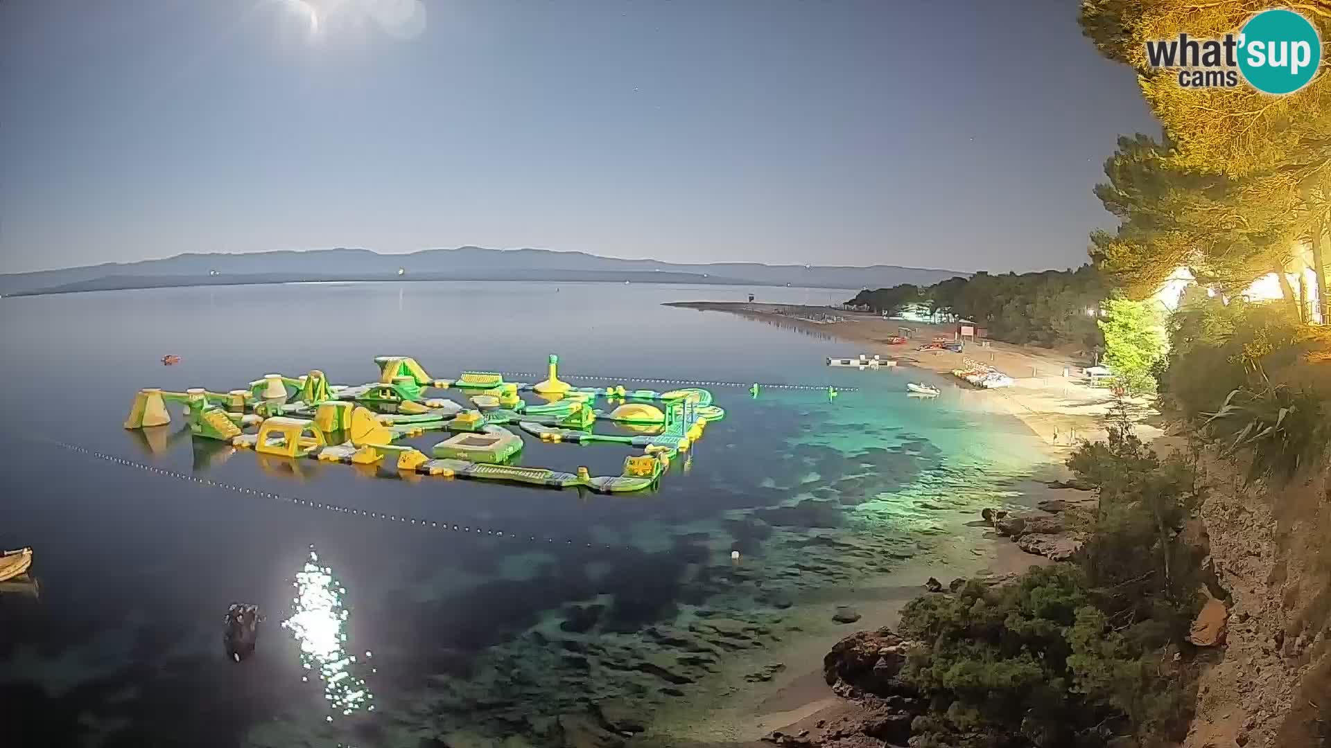 Webcam Zlatni Rat Bol – Liveblick vom berühmten Strand auf Brač