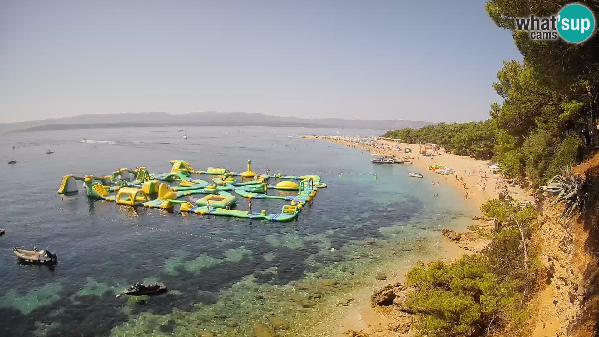 Spletna kamera Bol Zlatni Rat – Pogled v živo z otoka Brač