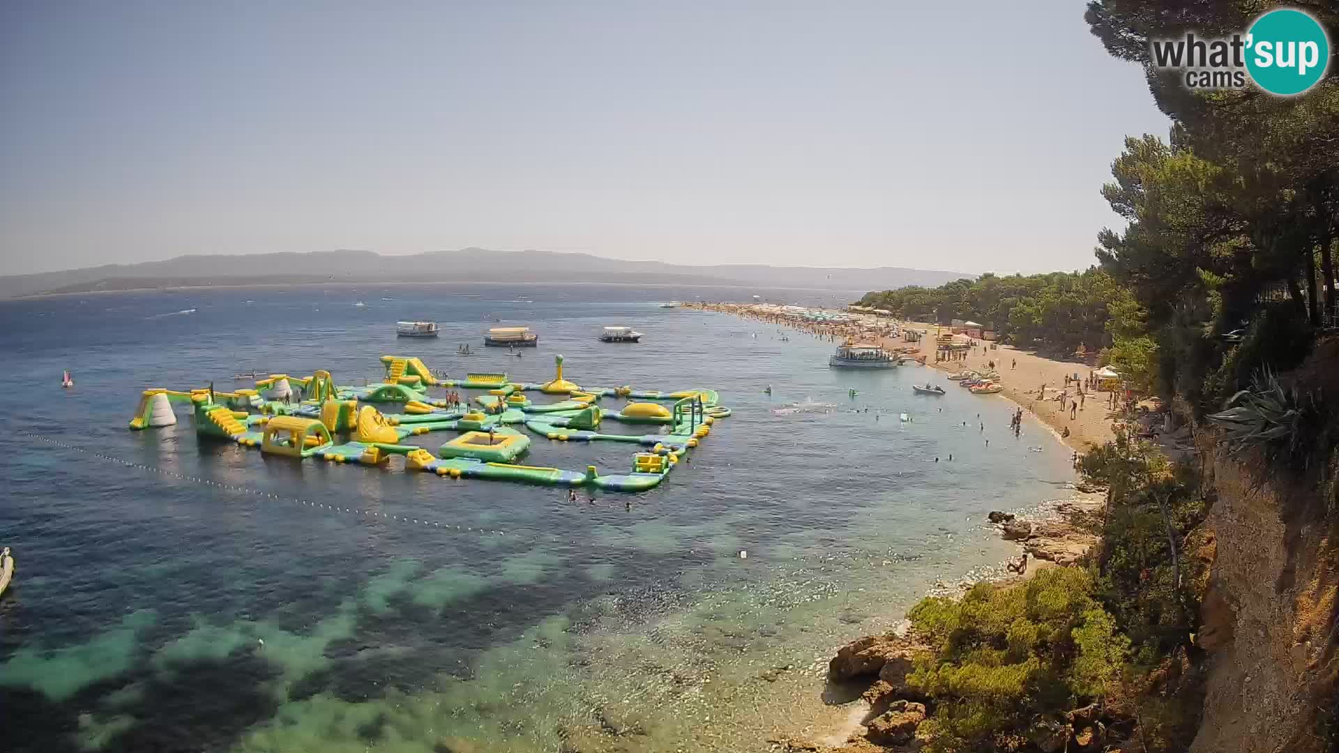 Web kamera Bol Zlatni Rat – Pogled uživo s otoka Brača
