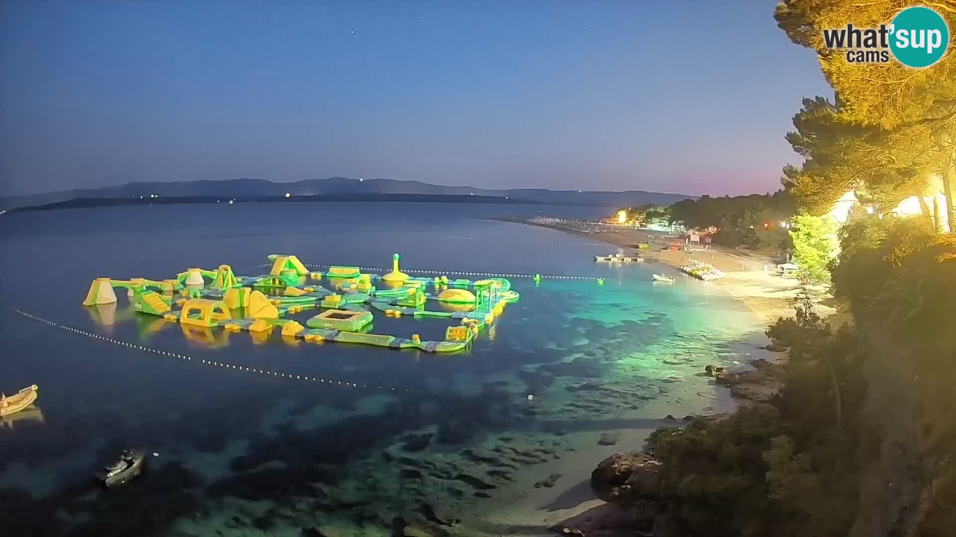 Webcam Zlatni Rat Bol – Liveblick vom berühmten Strand auf Brač
