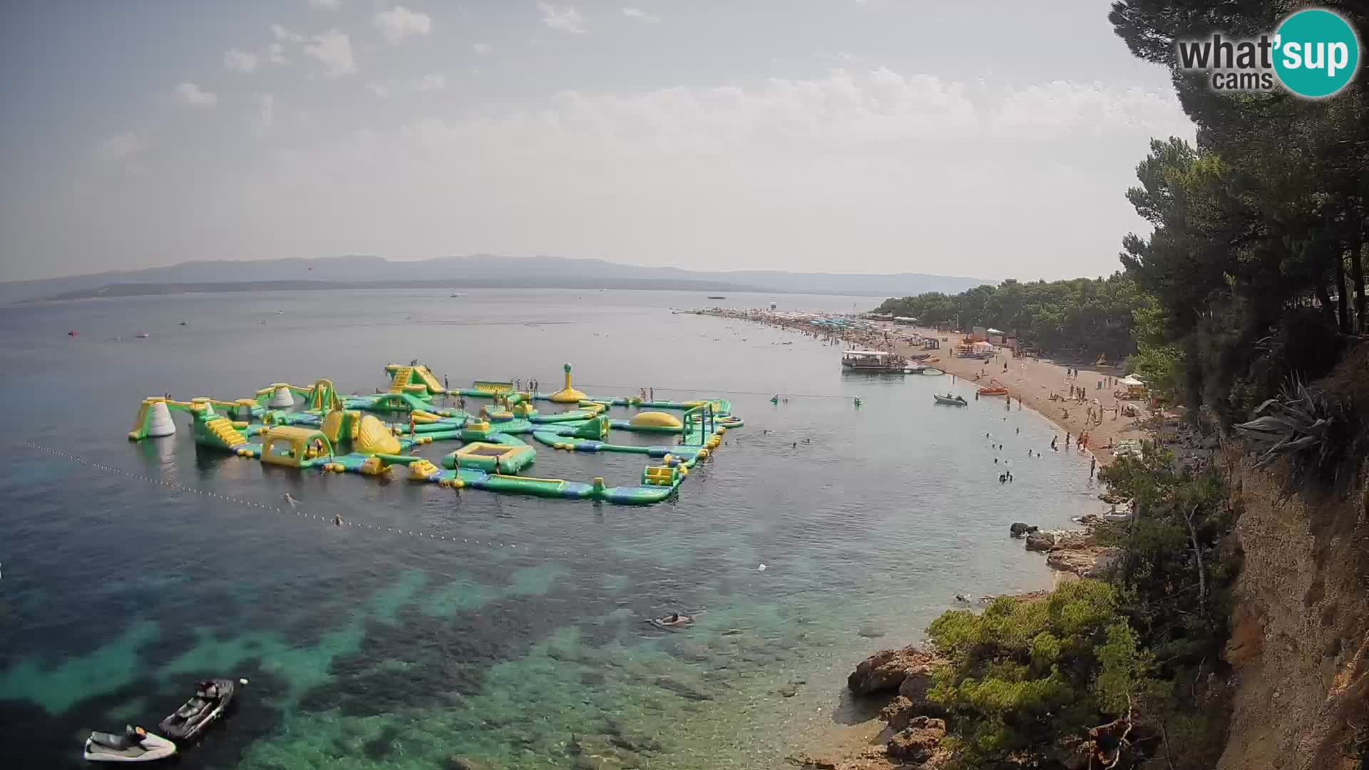 Spletna kamera Bol Zlatni Rat – Pogled v živo z otoka Brač