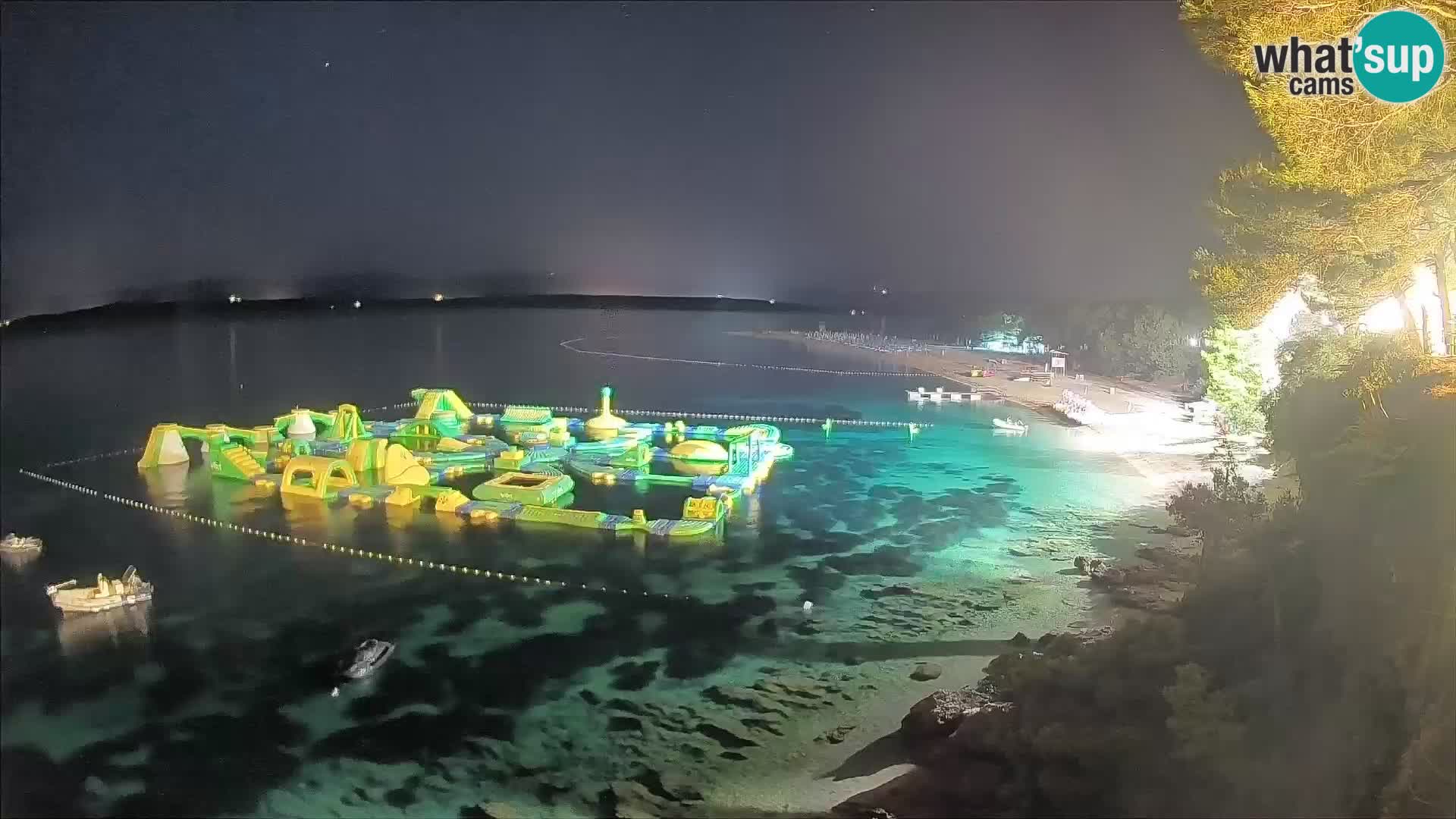 Webcam Zlatni Rat Bol – Liveblick vom berühmten Strand auf Brač